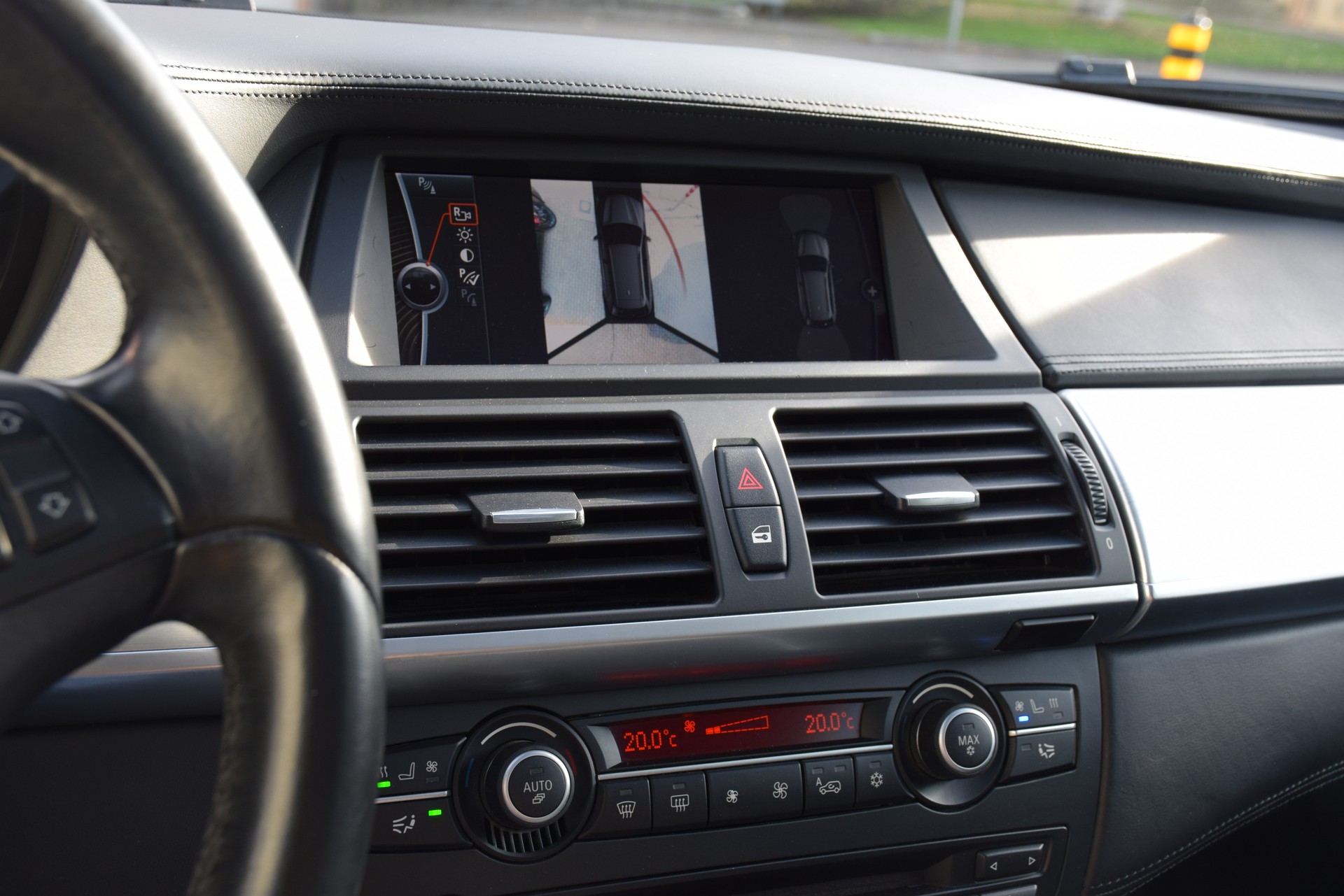 BMW X5 xDrive 40d Steptronic-image-15