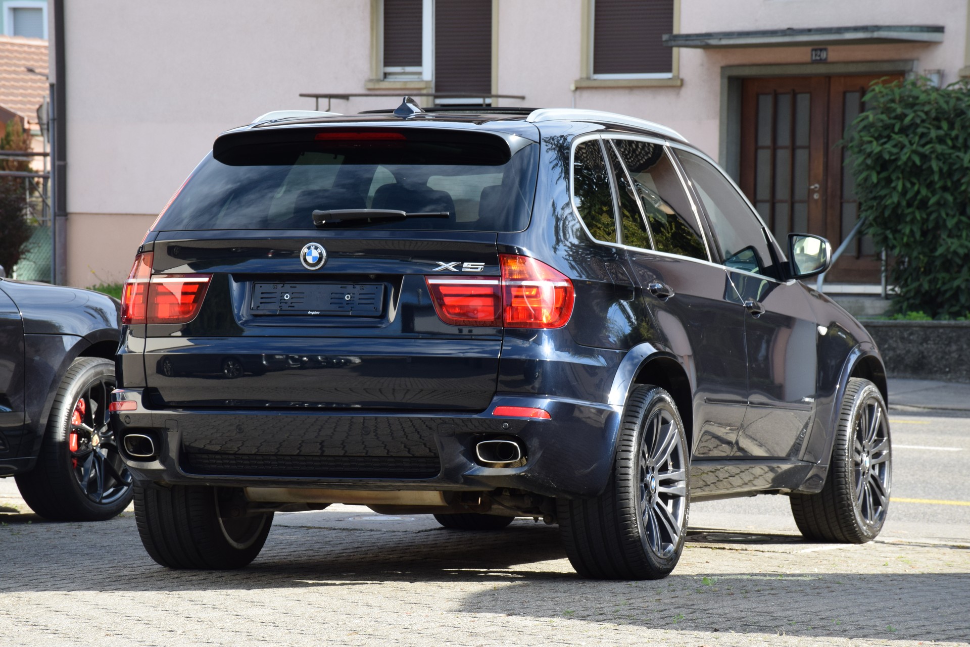 BMW X5 xDrive 40d Steptronic-image-6