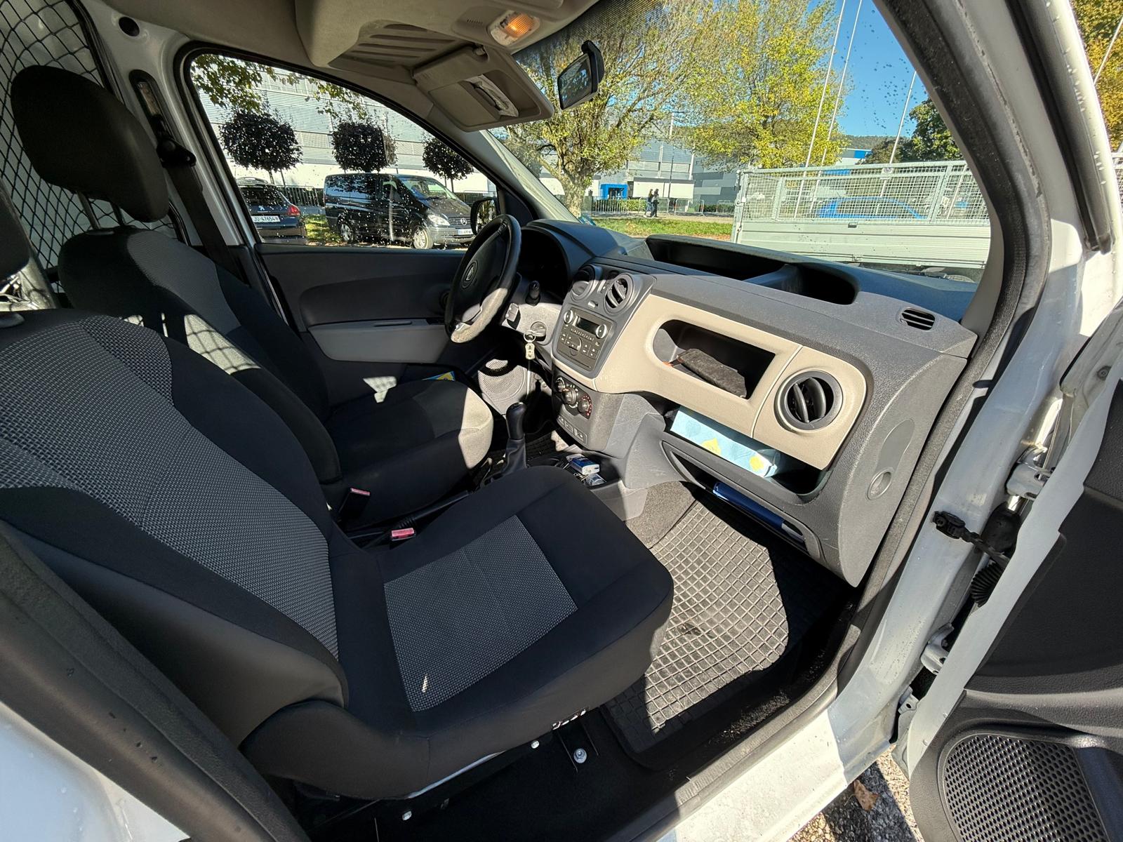 DACIA 1.2 TCe Ambiance S/S vergl.-image-3