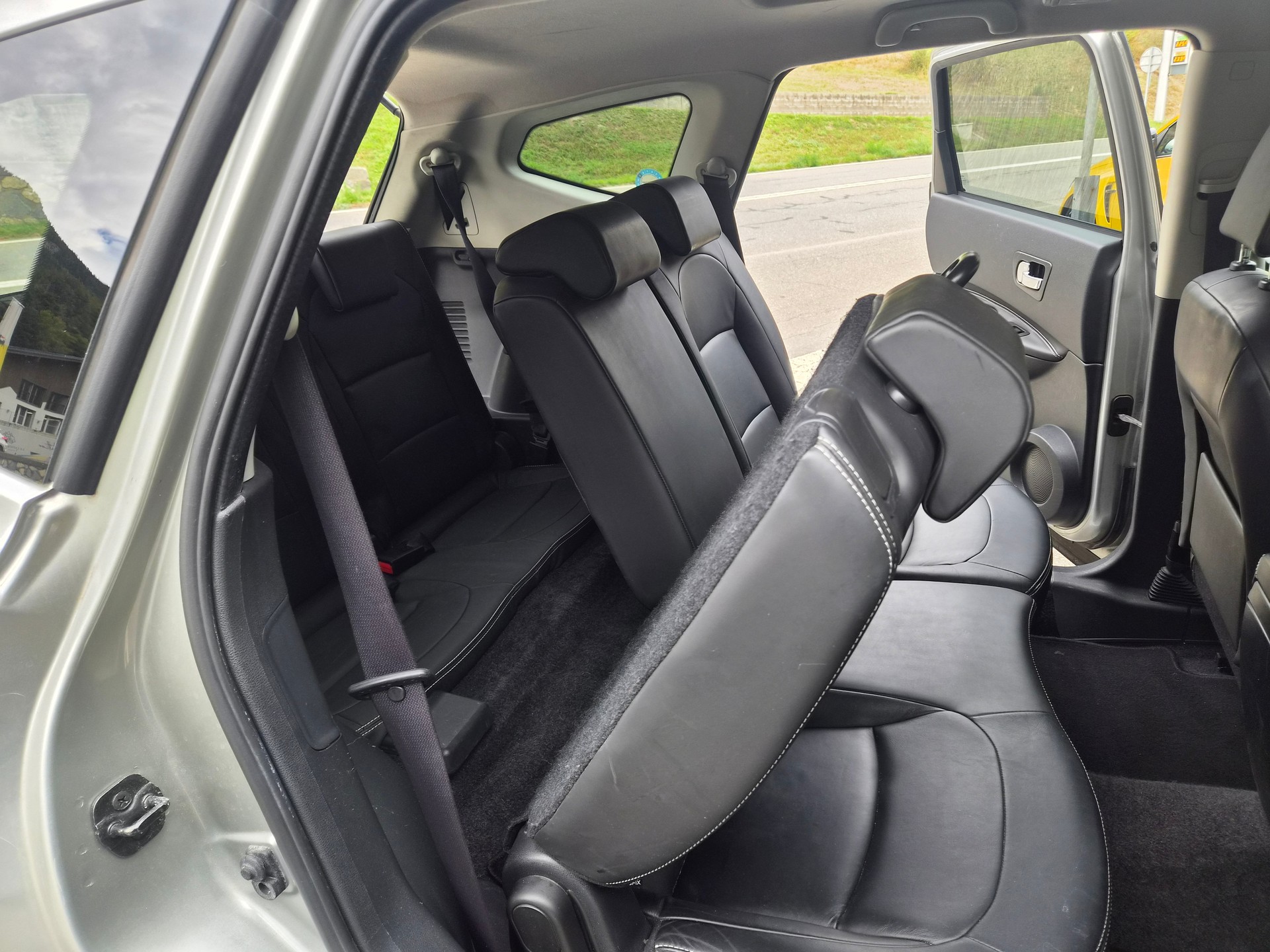 NISSAN Qashqai +2 2.0 4WD tekna XTronic CVT-image-8