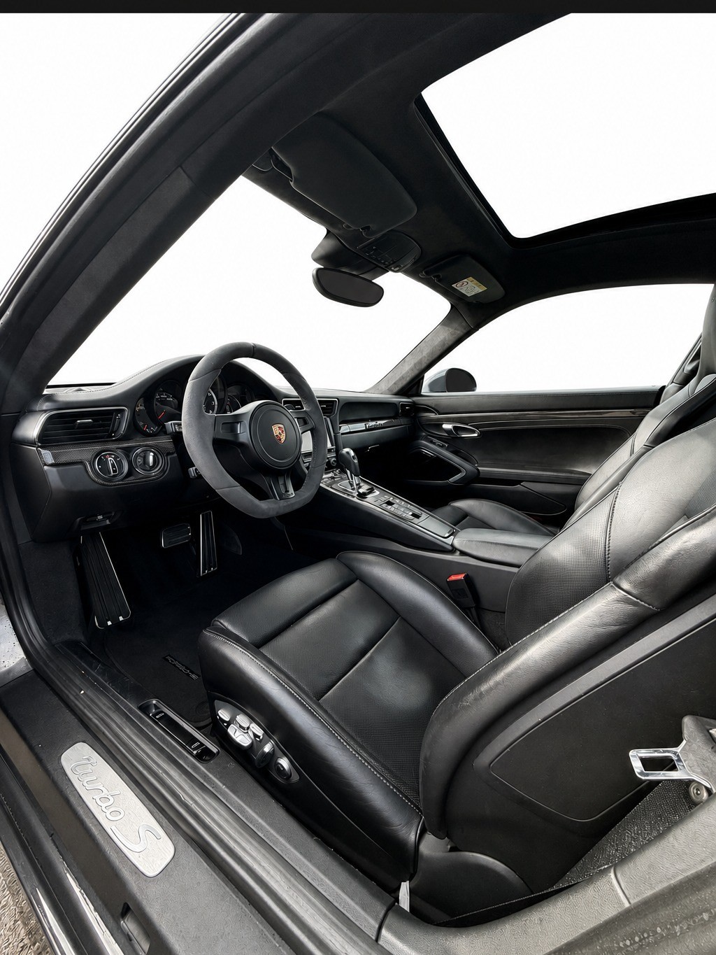 PORSCHE 911 Turbo S PDK-image-14