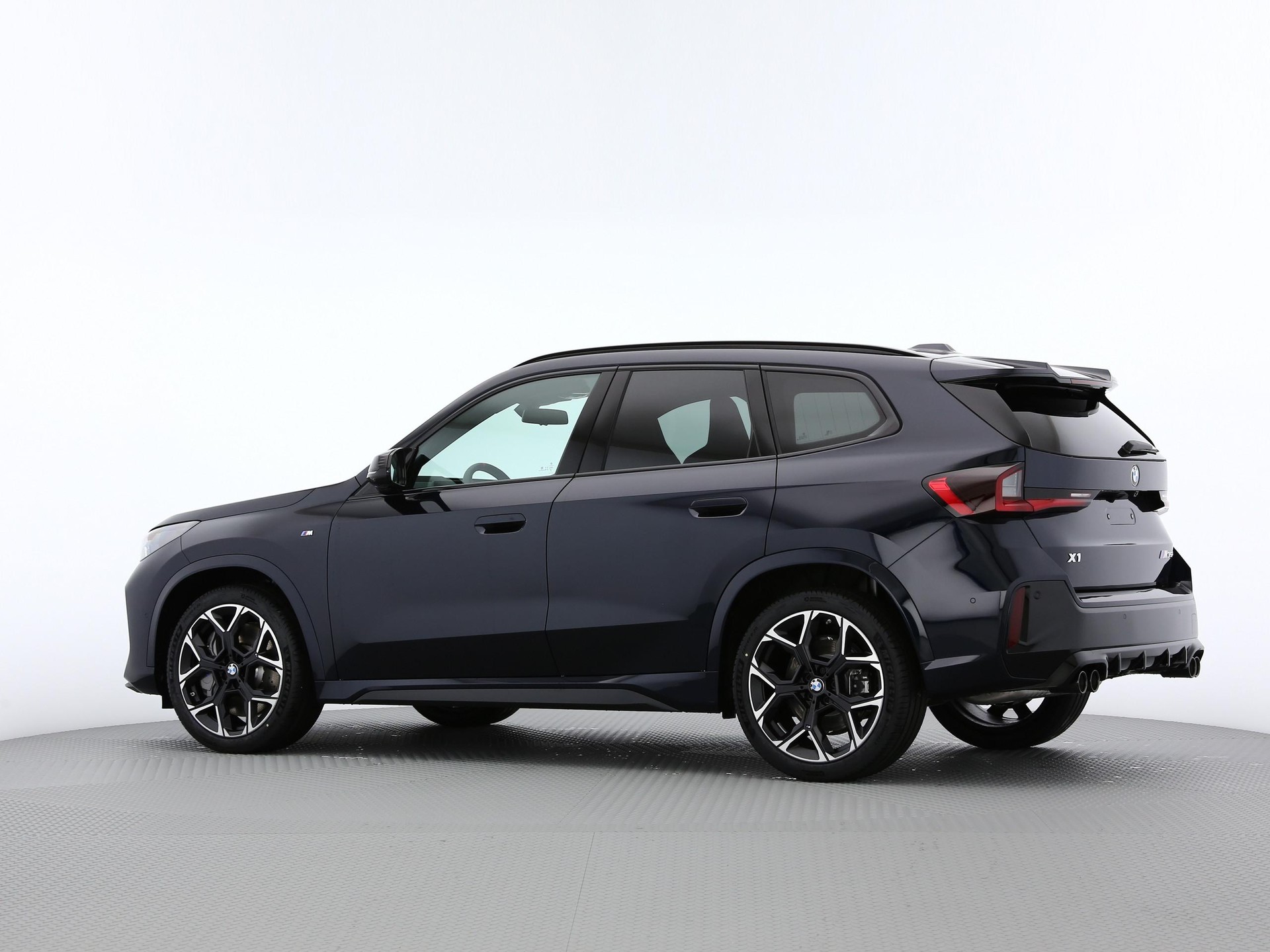 BMW X1 U11 M35i-image-13