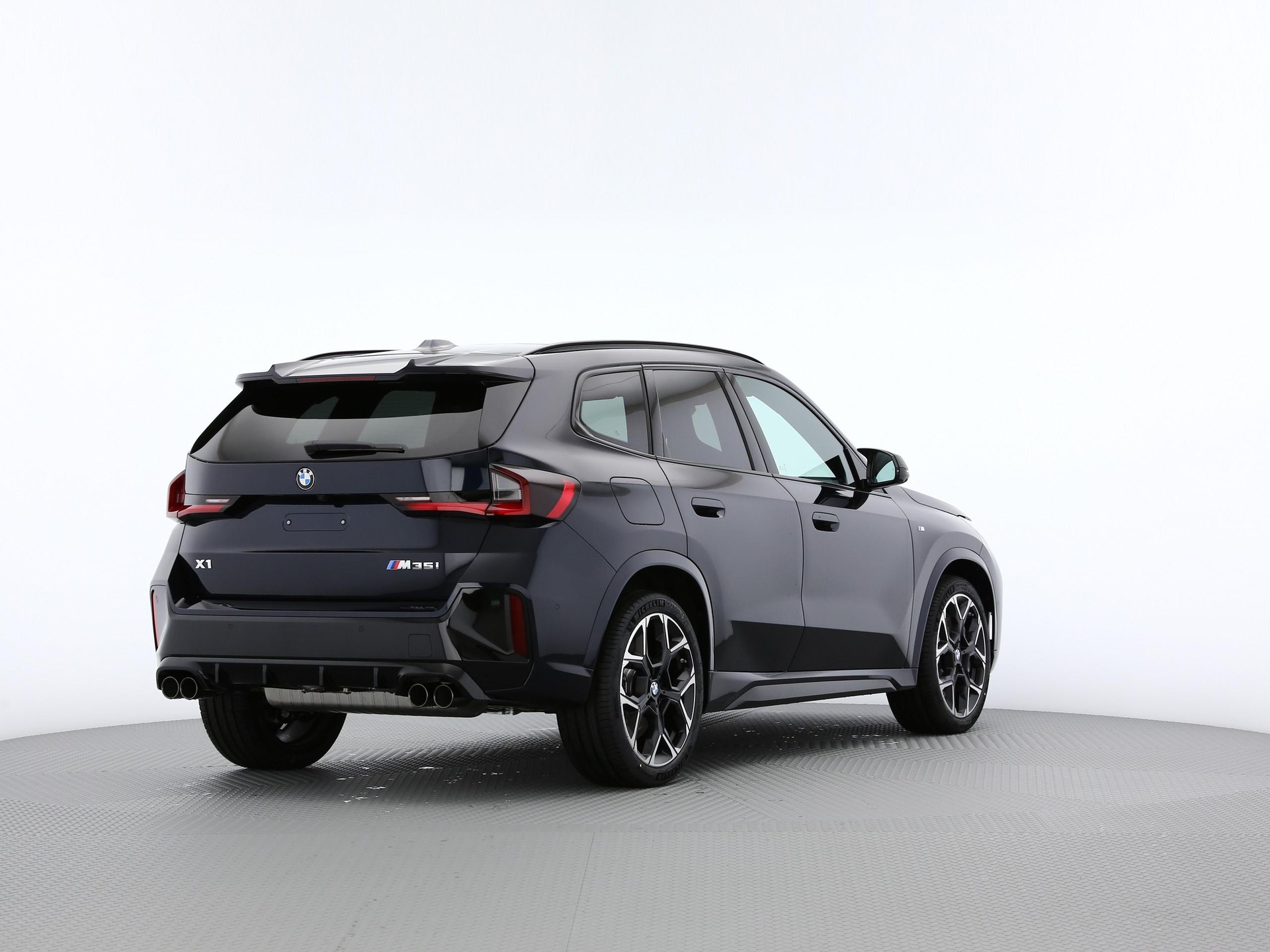 BMW X1 U11 M35i-image-19