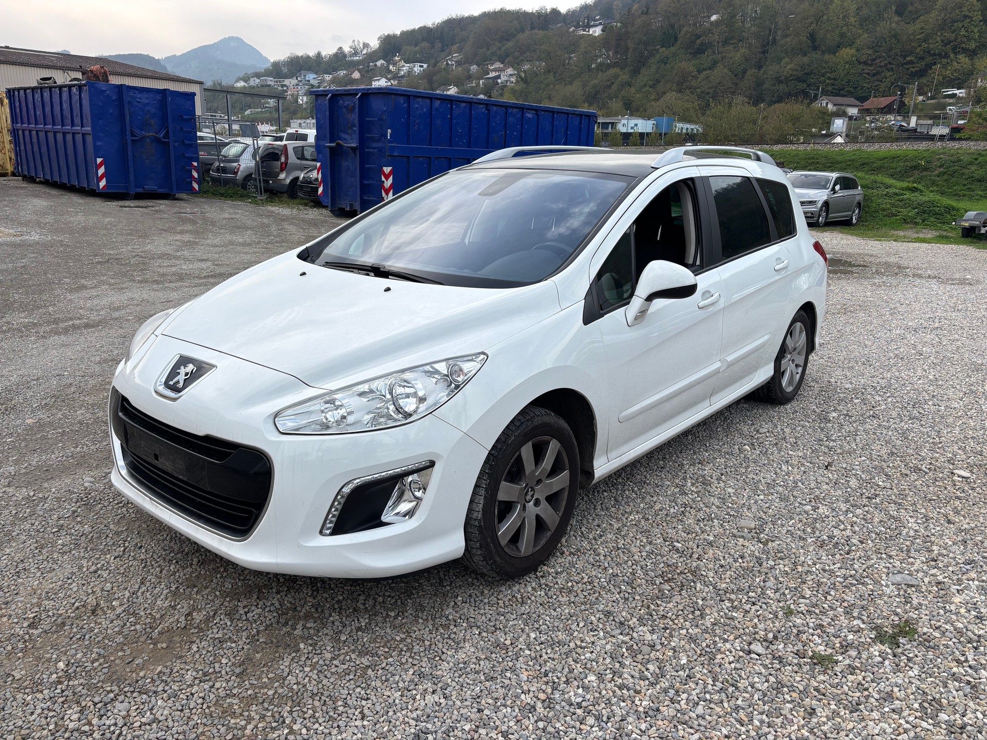 PEUGEOT 308 SW 1.6 HDI Active EGS6-image-0