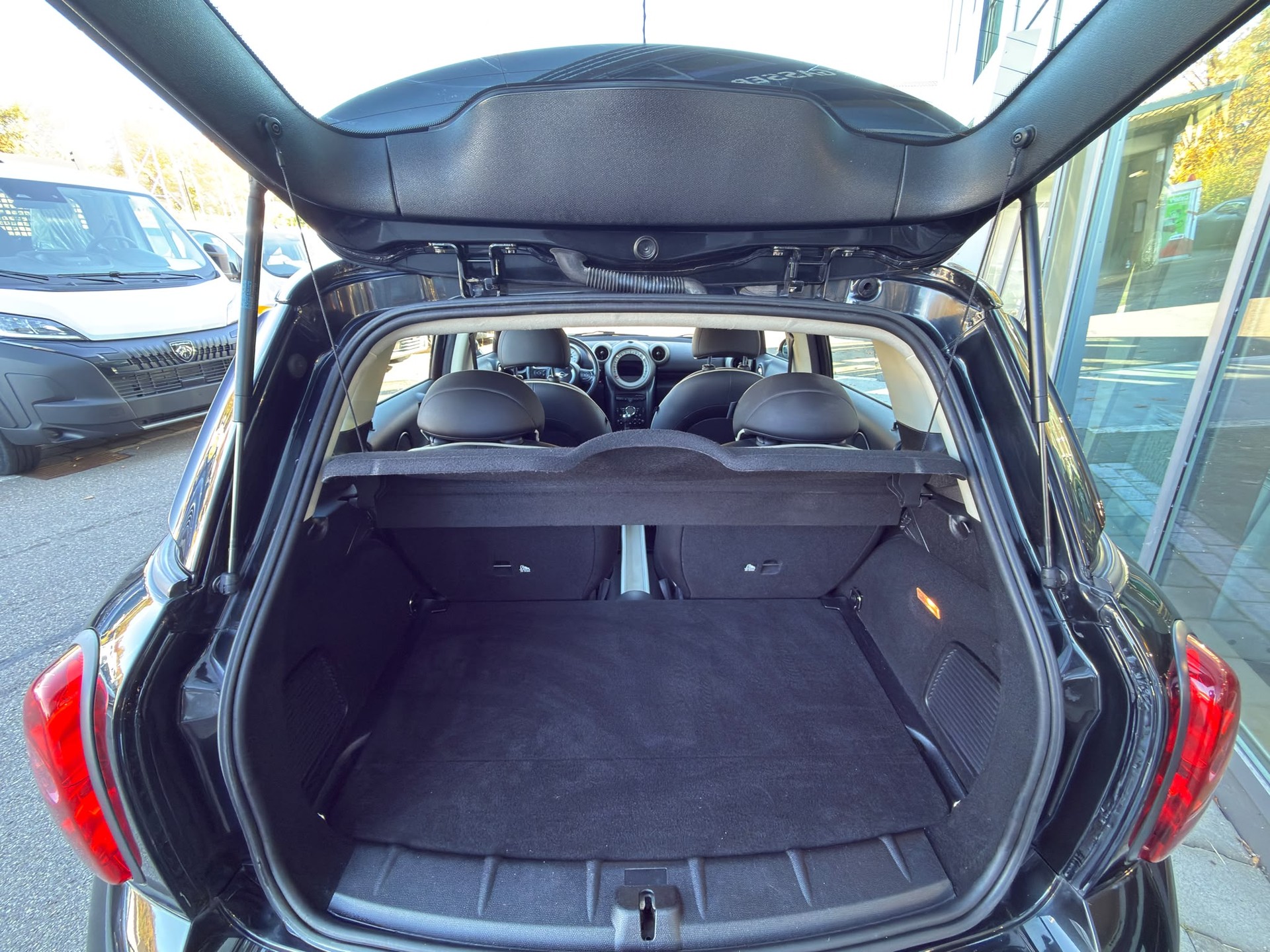 MINI Countryman Cooper S ALL4 Steptronic-image-14