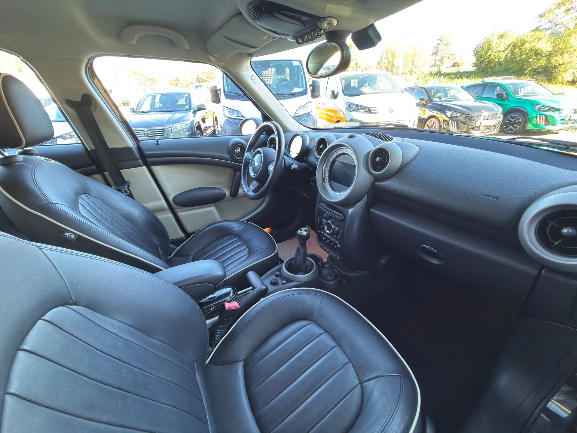 MINI Countryman Cooper S ALL4 Steptronic-image-7