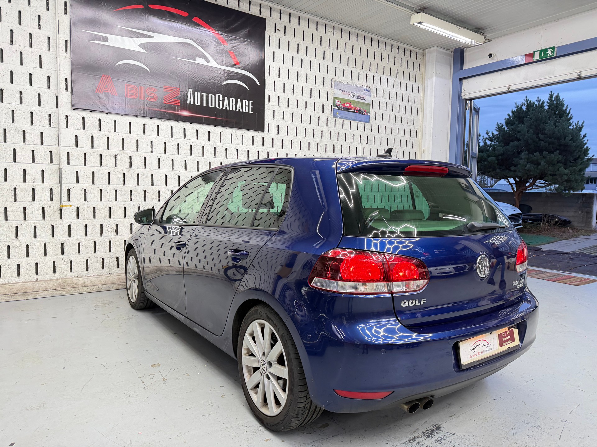 VW Golf 2.0 TDI Comfortline 4Motion-image-3