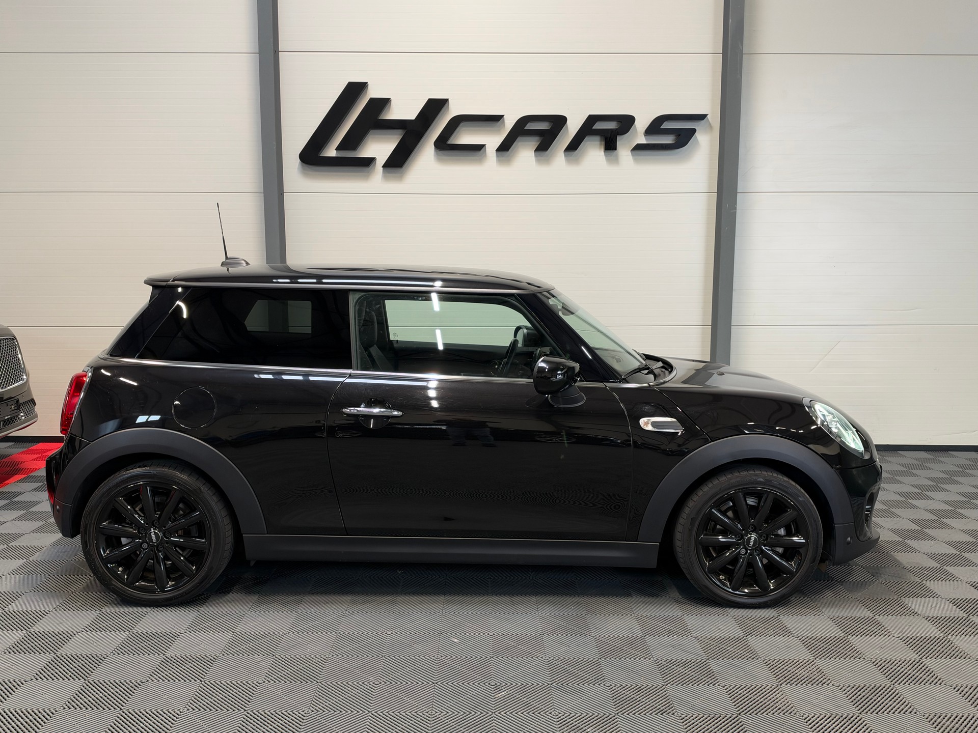 MINI Mini F56 1.5i Cooper-image-4