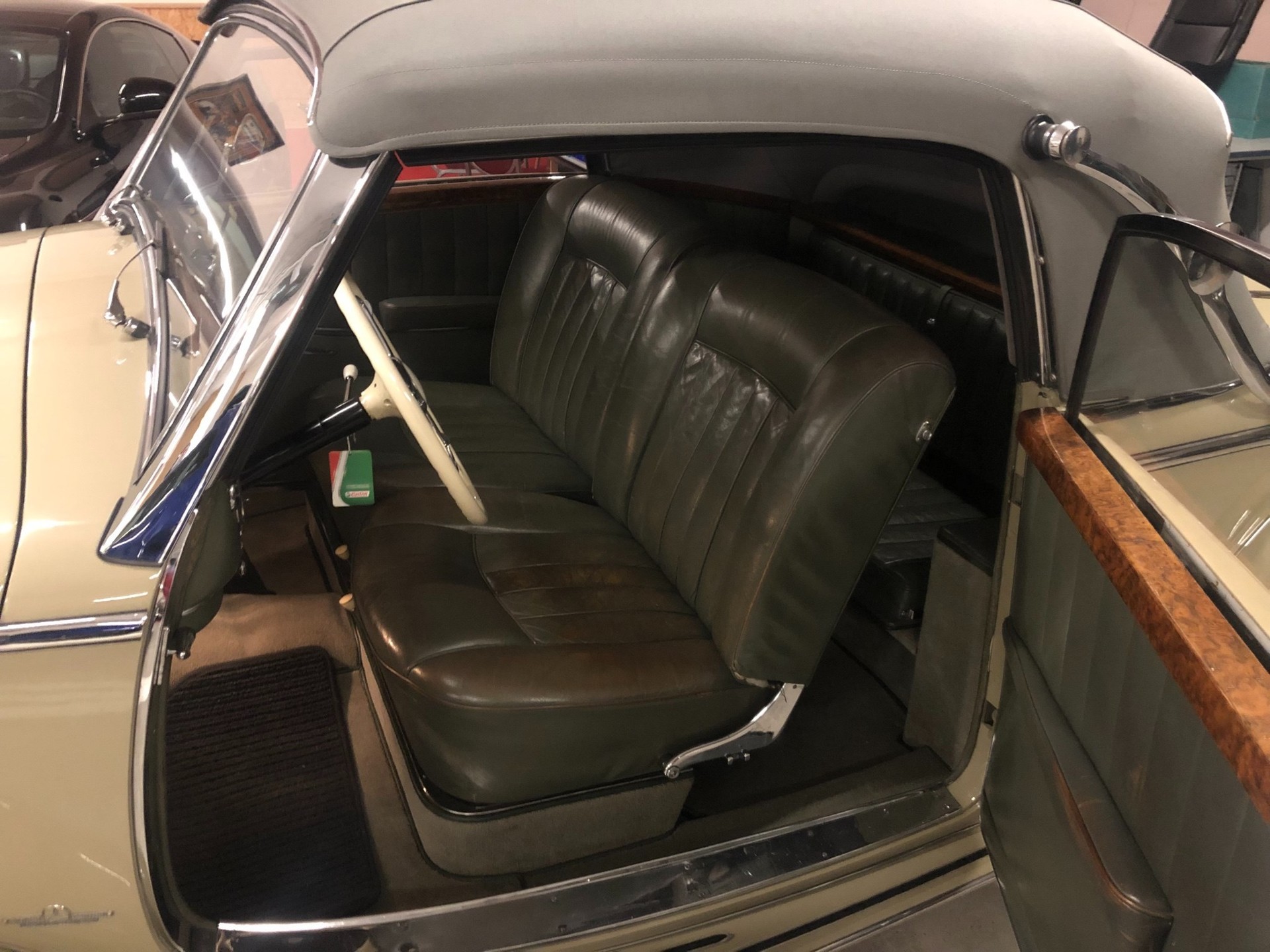 MERCEDES-BENZ 220 Cabrio A, 1 von 1200 prod. FZ-image-10