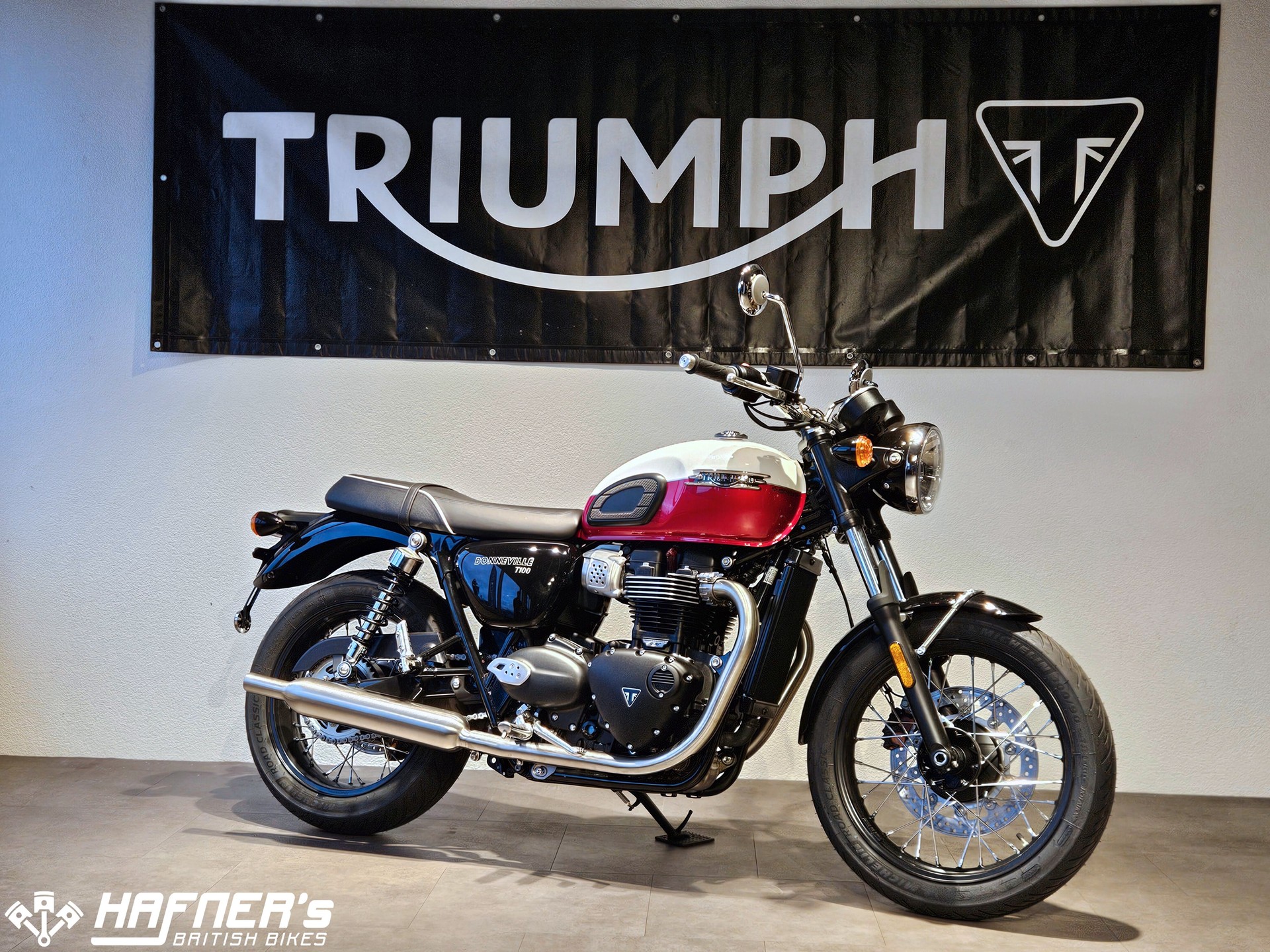 TRIUMPH Bonneville 900 T 100-image-1