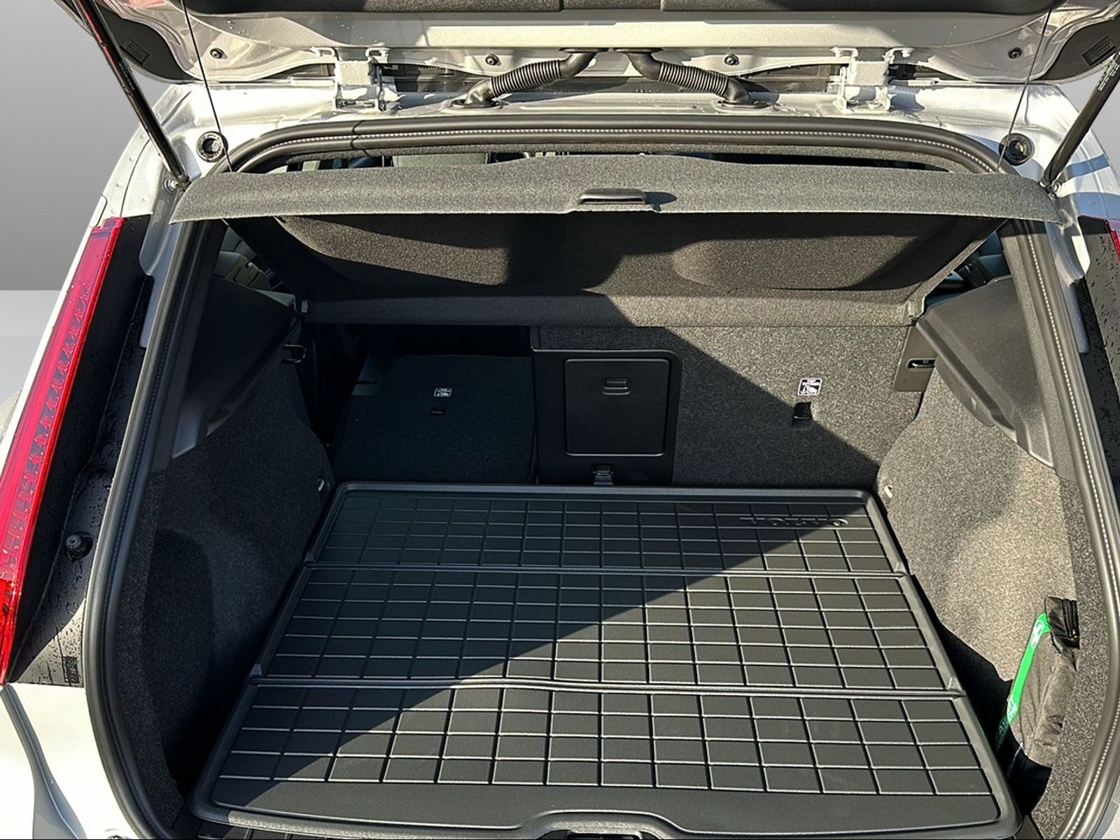 VOLVO XC40 E60 Core-image-15