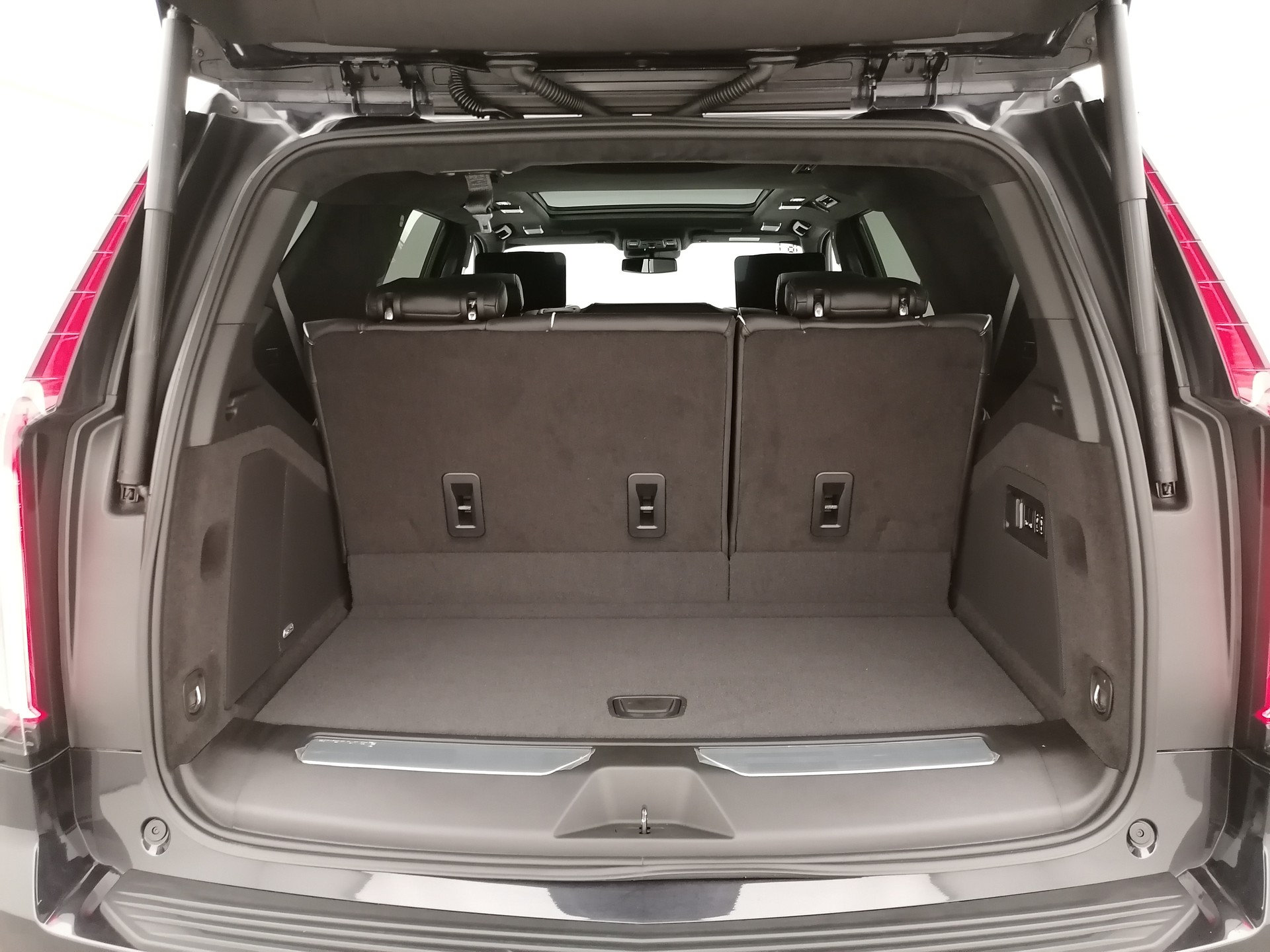 CADILLAC Escalade 6.2 Platinum Sport AWD-image-11