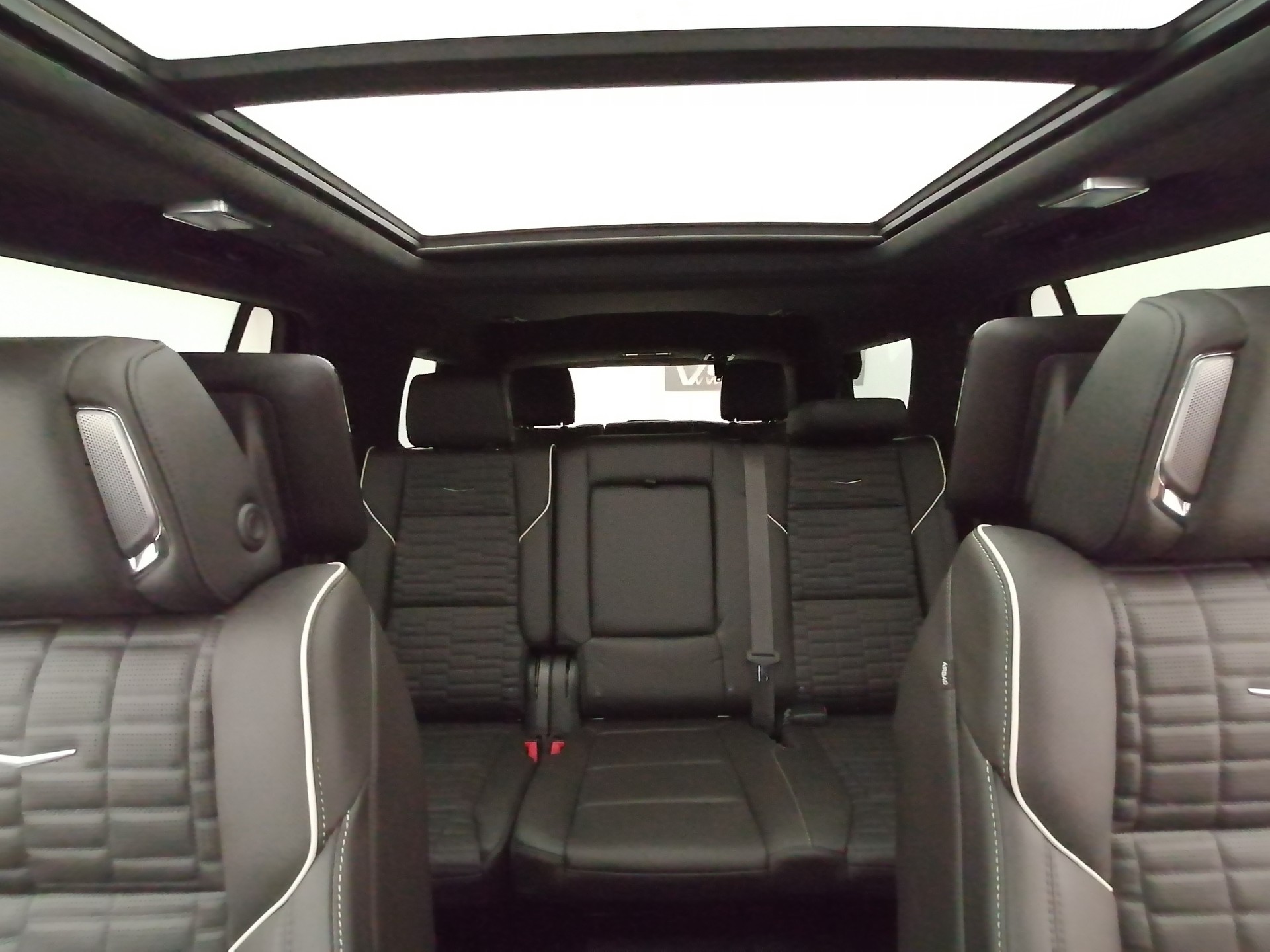 CADILLAC Escalade 6.2 Platinum Sport AWD-image-10