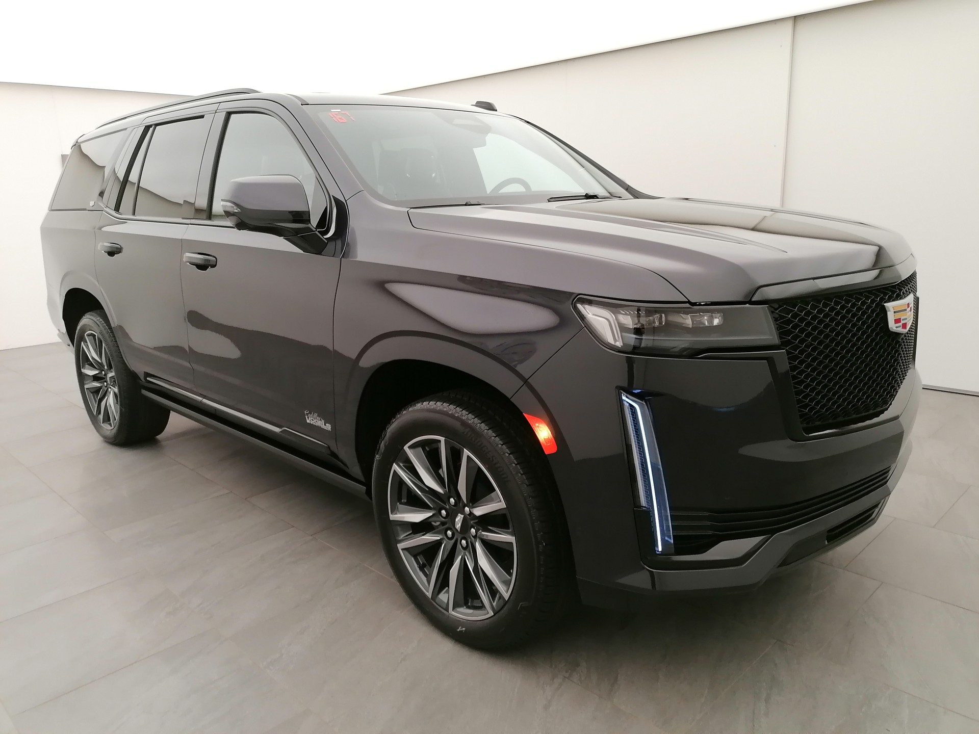CADILLAC Escalade 6.2 Platinum Sport AWD-showroom-element-2