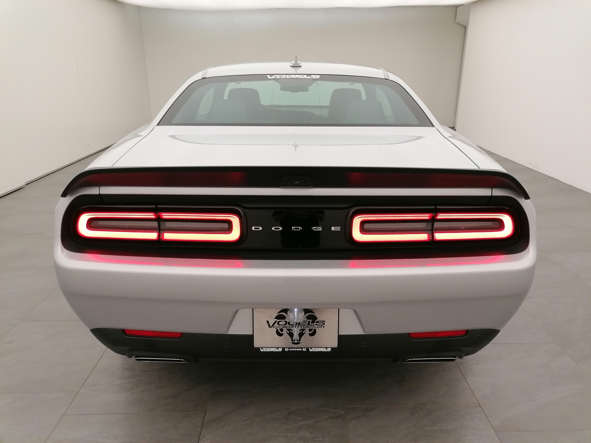 DODGE Challenger 392 WB Scatpack-image-4