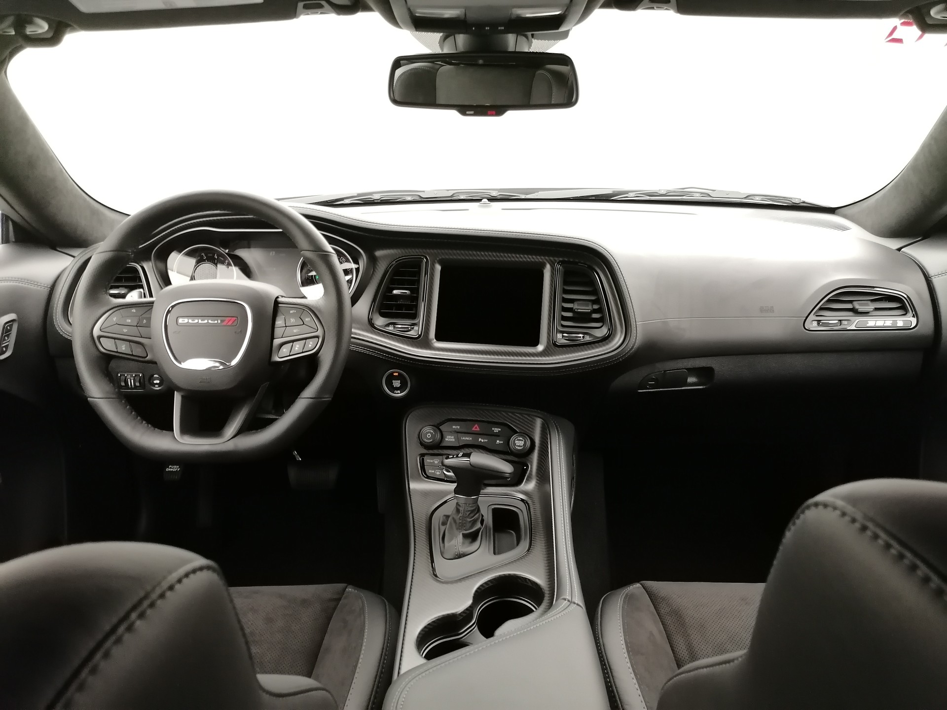 DODGE Challenger 392 WB Scatpack-image-9