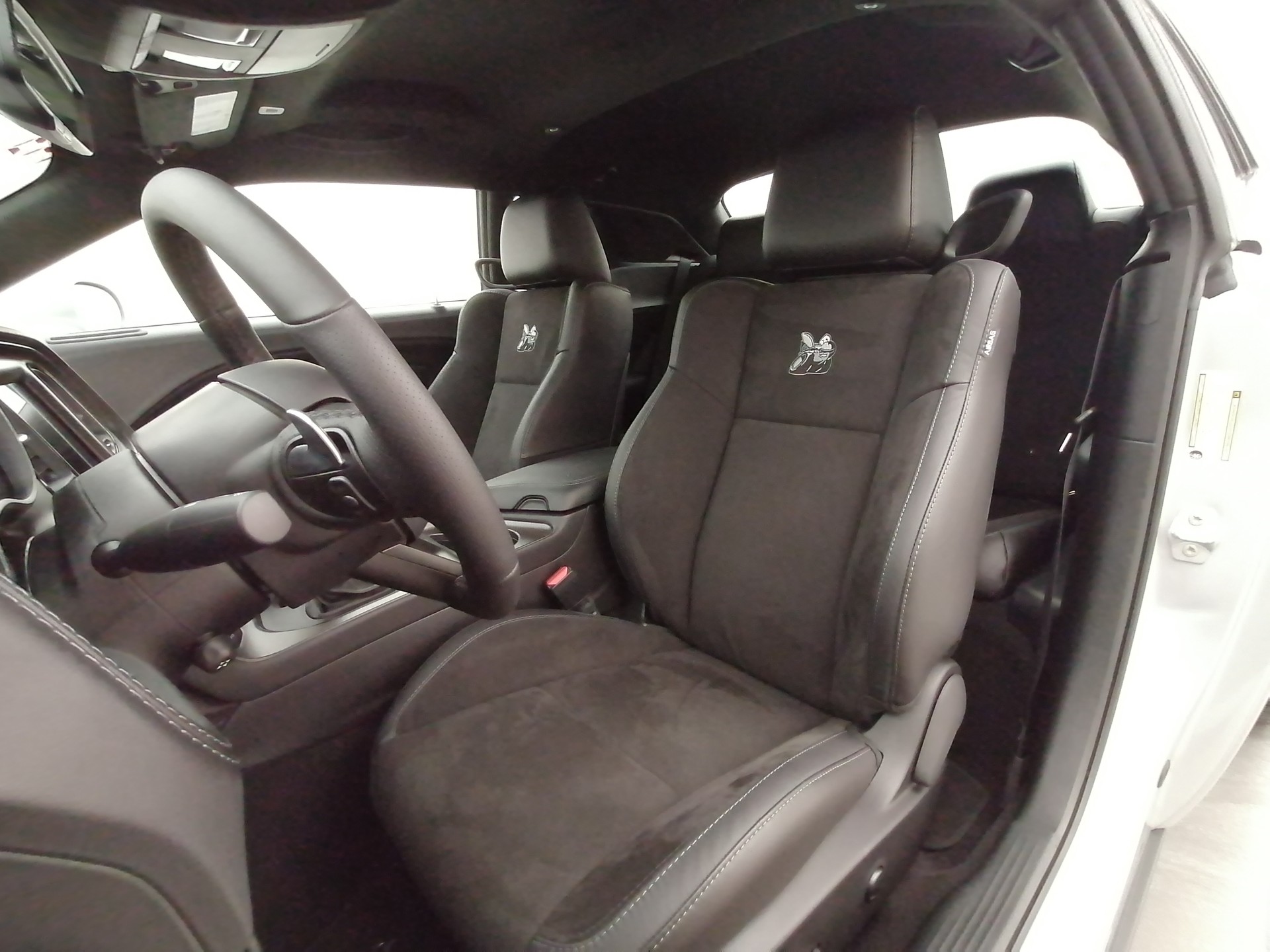 DODGE Challenger 392 WB Scatpack-image-7