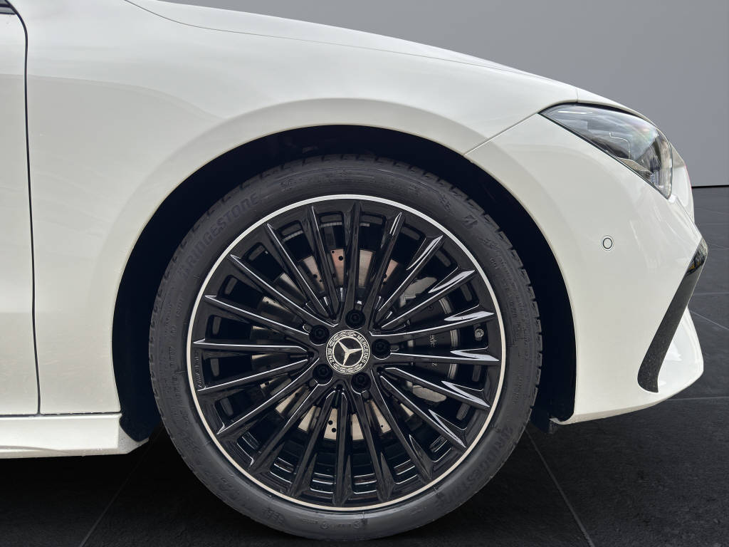 MERCEDES-BENZ CLA 250 AMG Line 4matic Shooting Brake-image-14