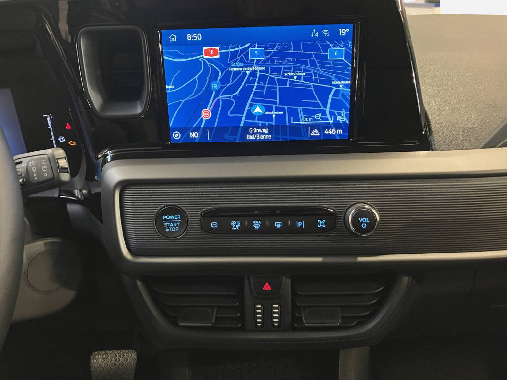 FORD TOURNEO COURIERier 1.0 EcoBoost Titanium-image-6