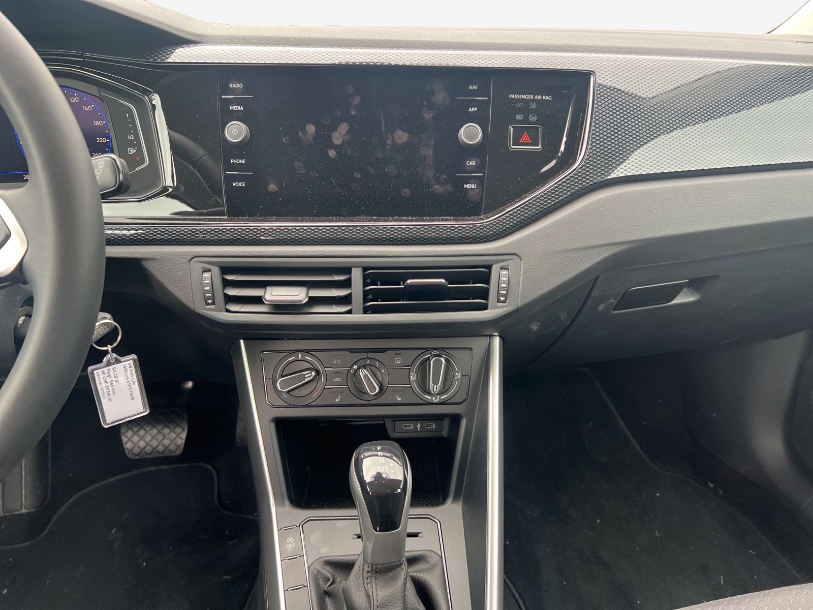 VW Polo 1.0 TSI Life DSG-image-10