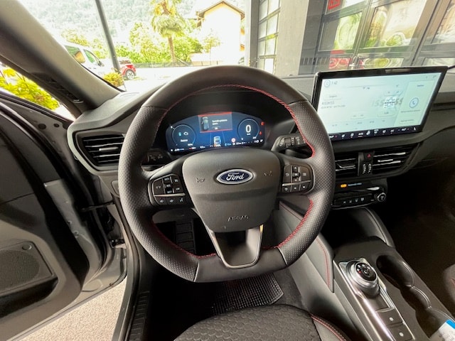 FORD Kuga 2.5 PHEV ST-Line FWD-image-5