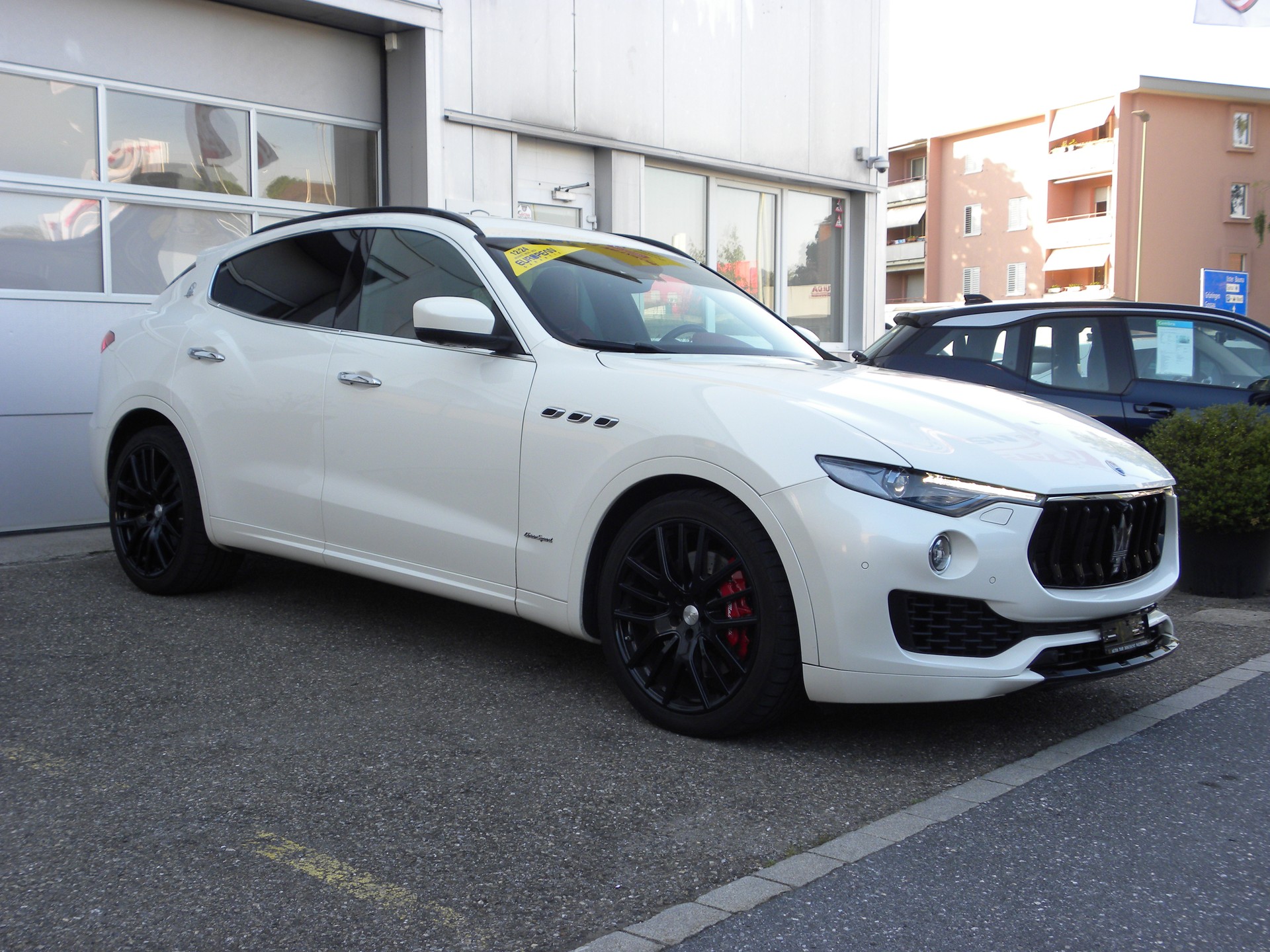 MASERATI Levante S 3.0 V6 GranSport Automatica-image-1