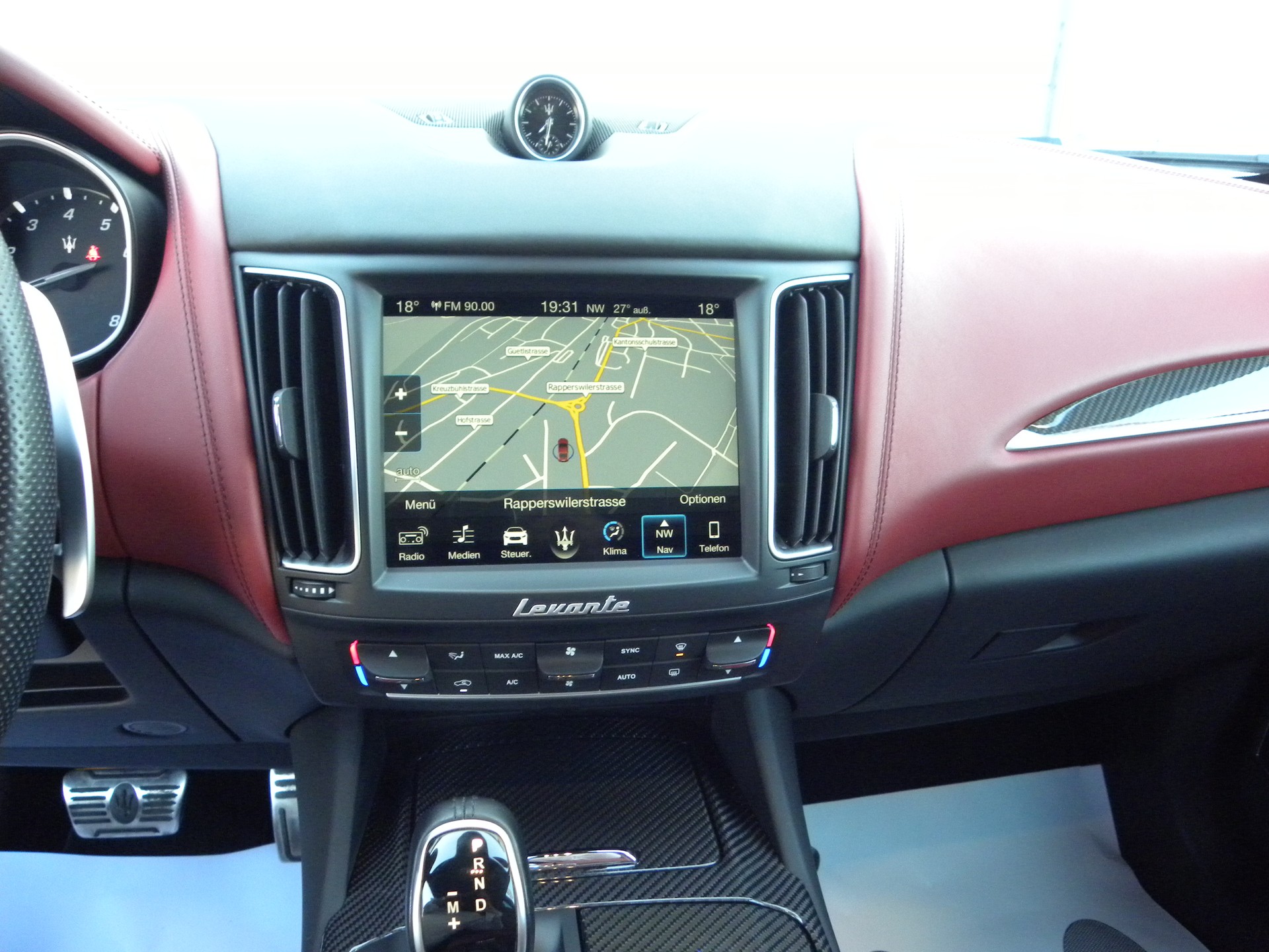 MASERATI Levante S 3.0 V6 GranSport Automatica-image-10