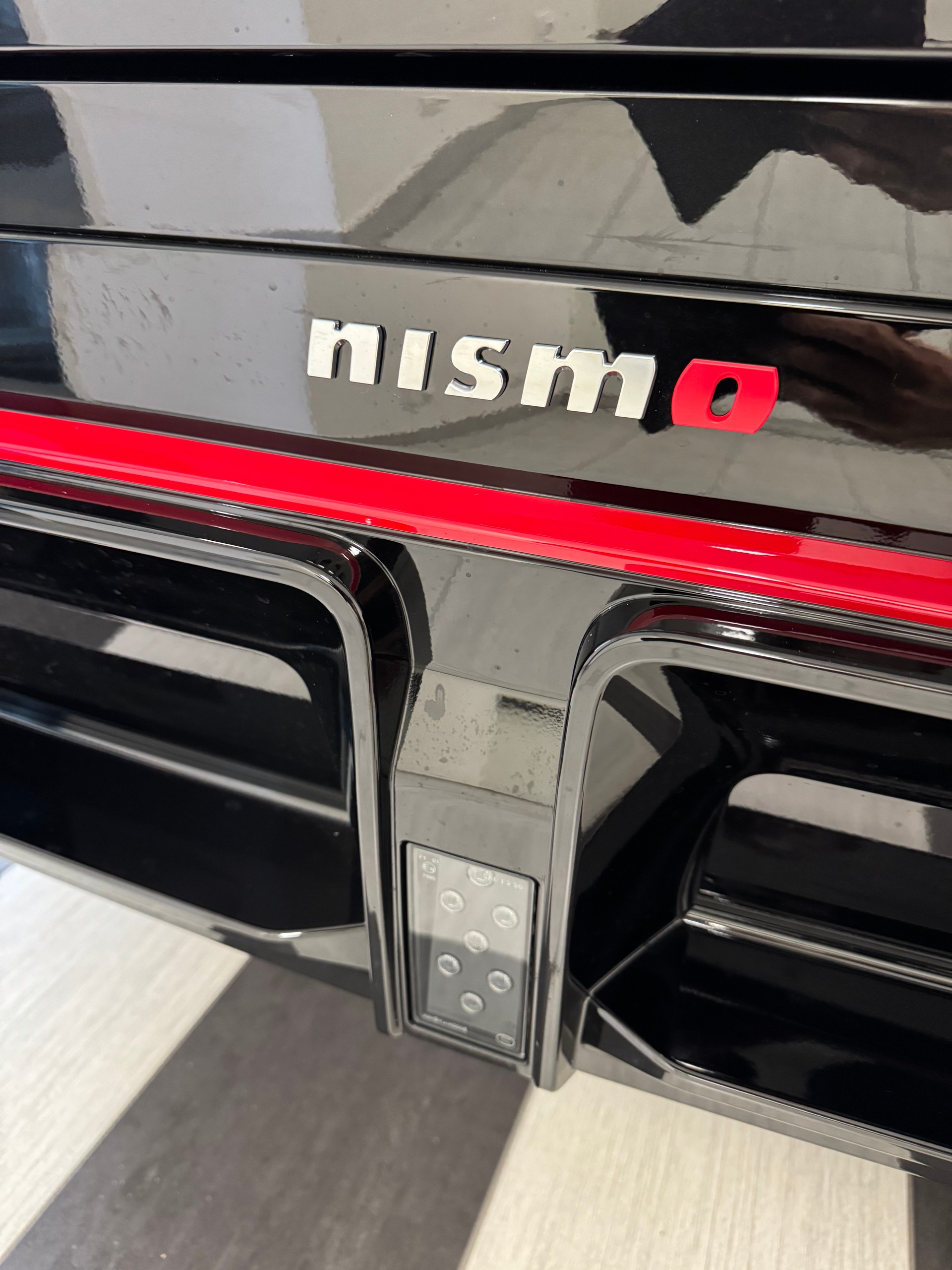 NISSAN NISSAN Ariya 87 kWh NISMO e-4ORCE Allrad 435 PS-image-3