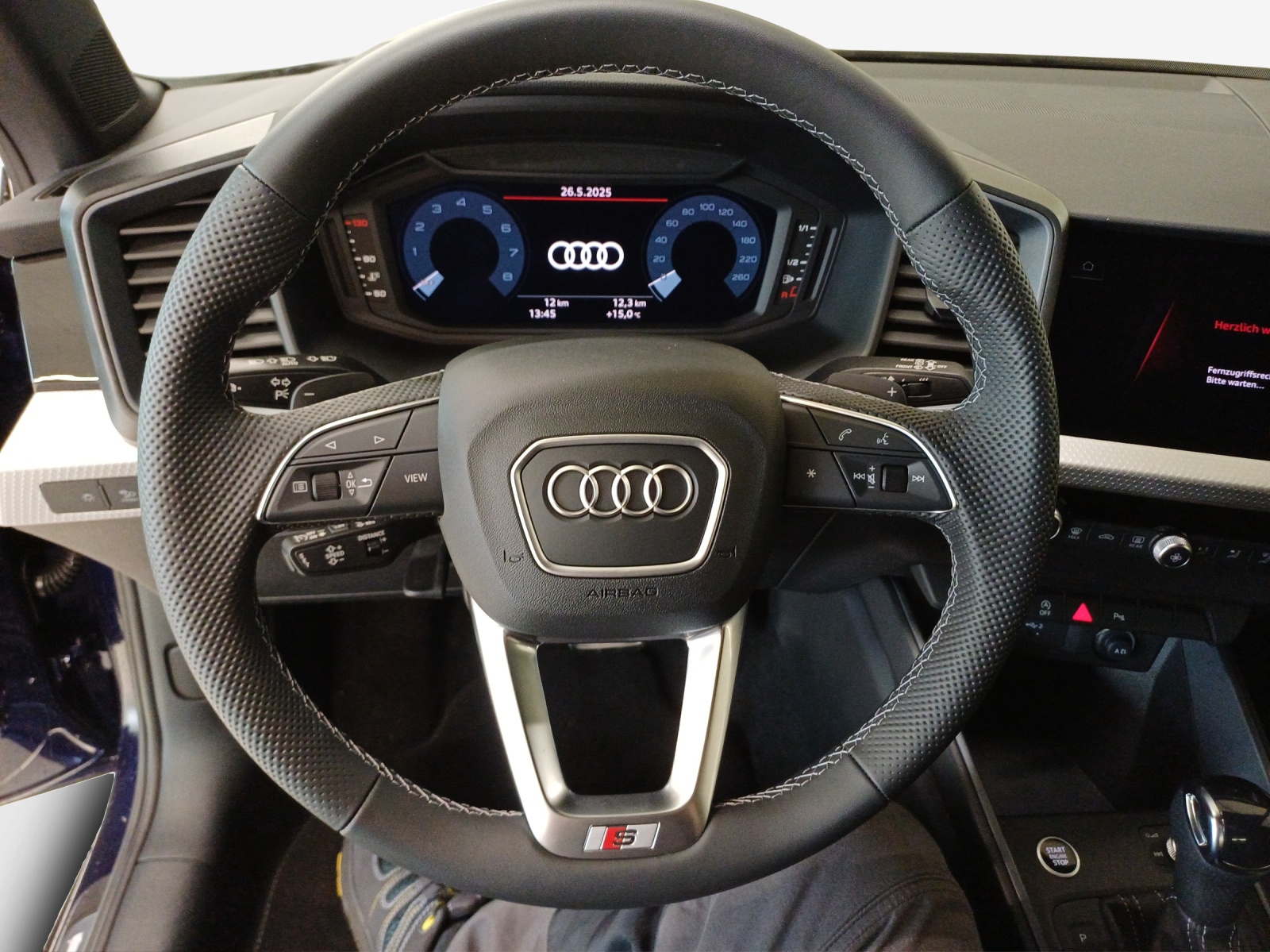 AUDI A1 Sportback 30 TFSI S Line Attraction S-tronic-image-9