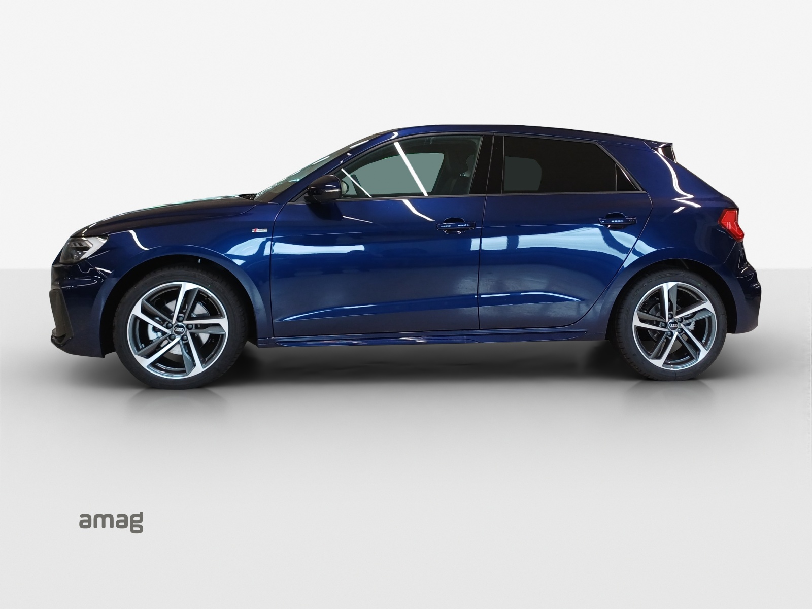 AUDI A1 Sportback 30 TFSI S Line Attraction S-tronic-image-1