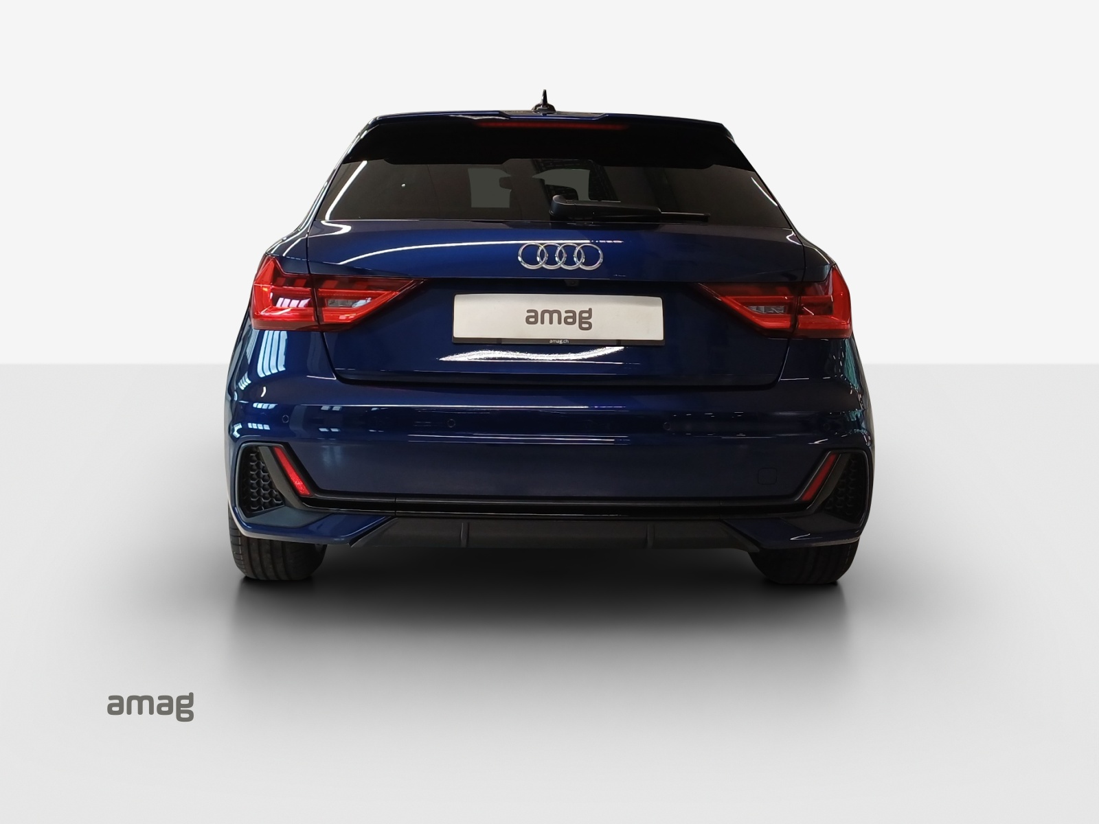 AUDI A1 Sportback 30 TFSI S Line Attraction S-tronic-image-3
