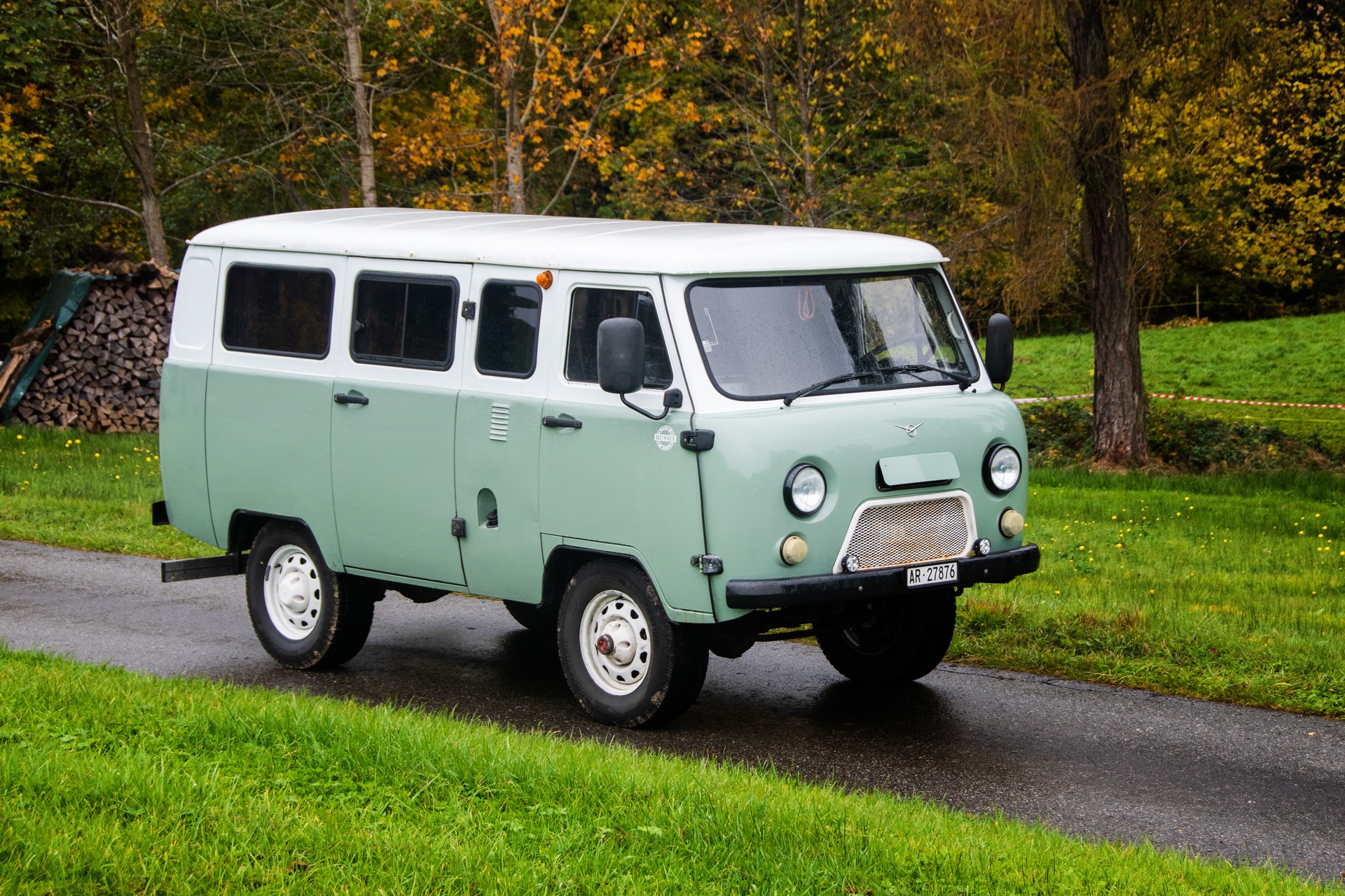 UAZ Buchanka 2206-image-1