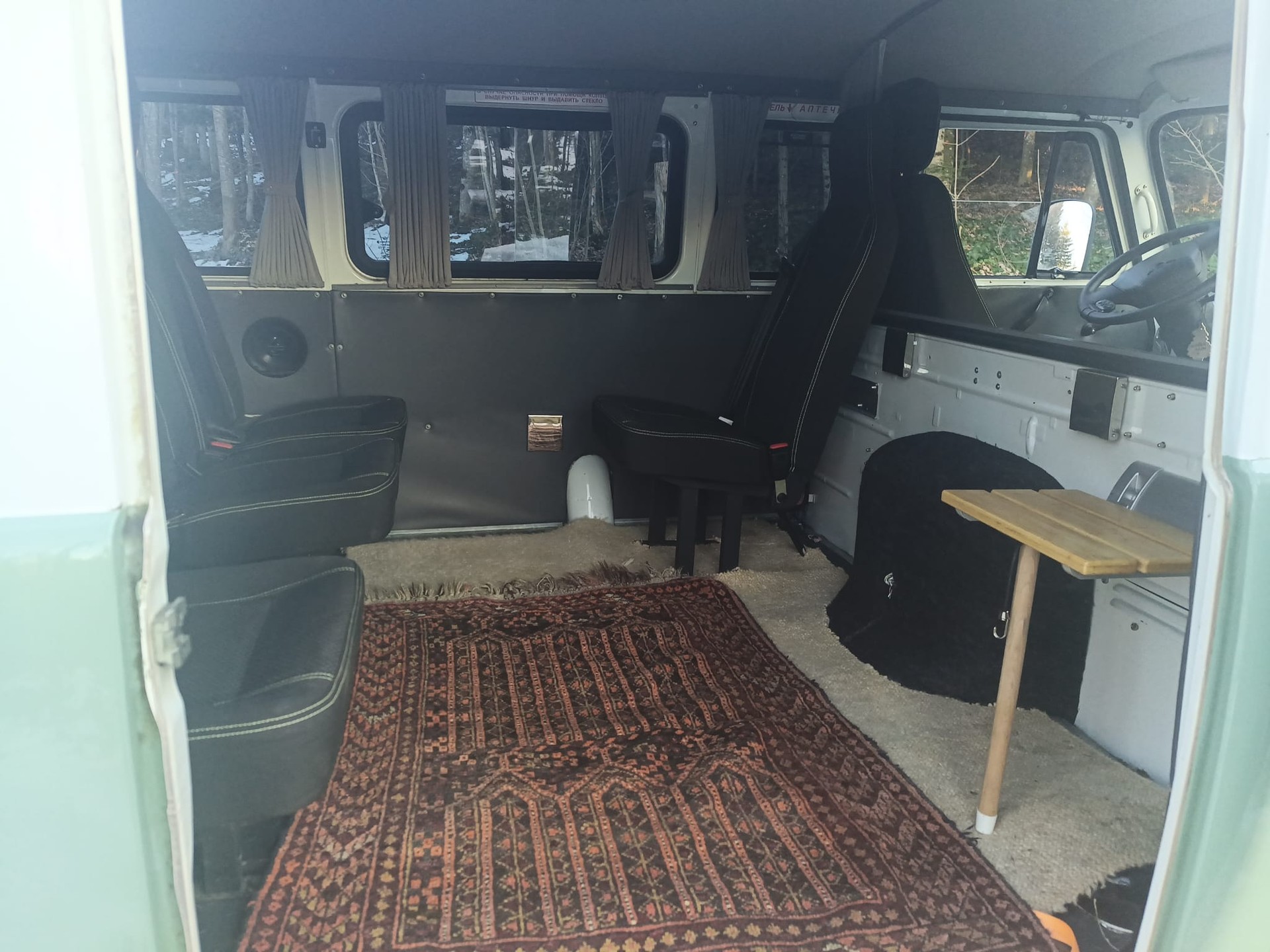 UAZ Buchanka 2206-image-5