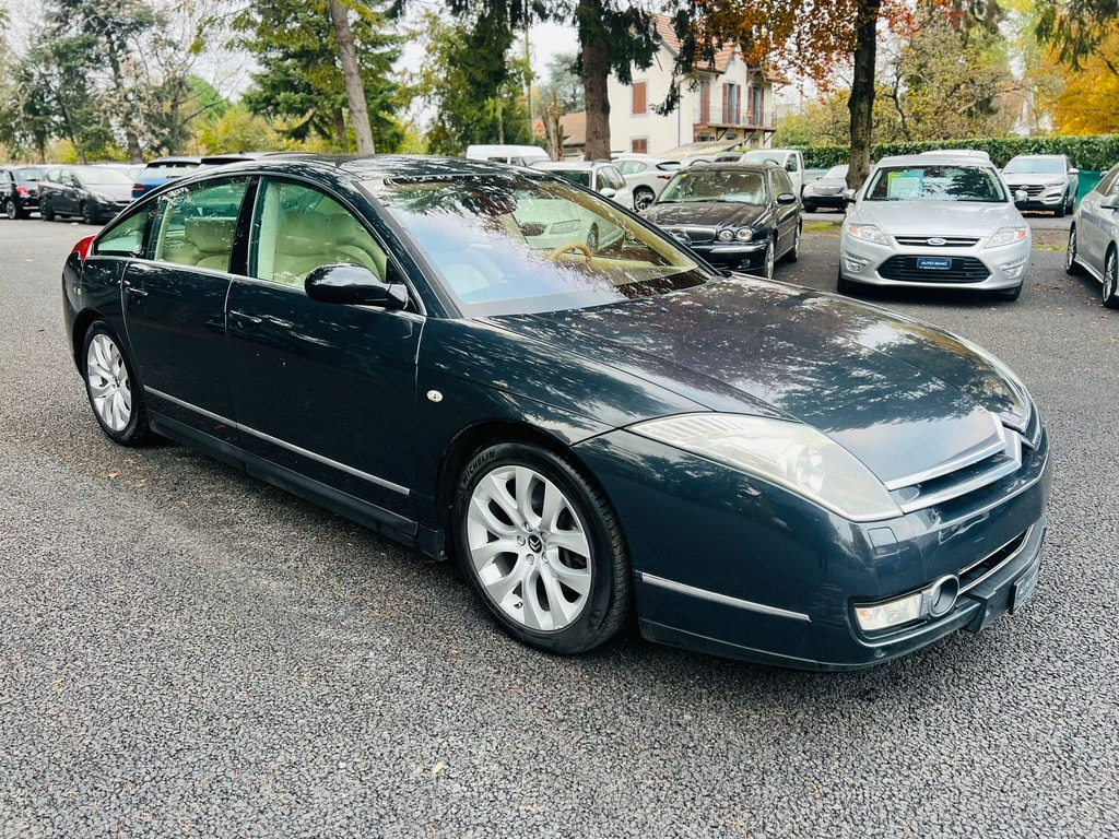 CITROEN C6 Sedan 2.7 HDi V6 Exclusive Automatic-image-2