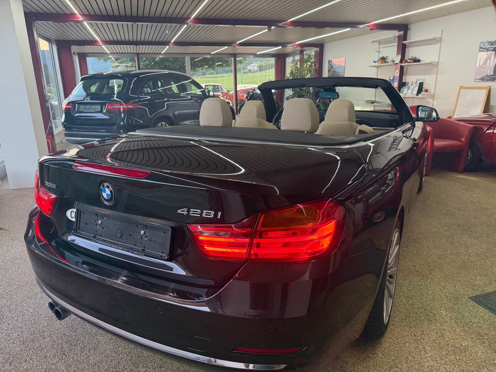 BMW 428i Cabriolet xDrive Luxury Line Steptronic-image-3