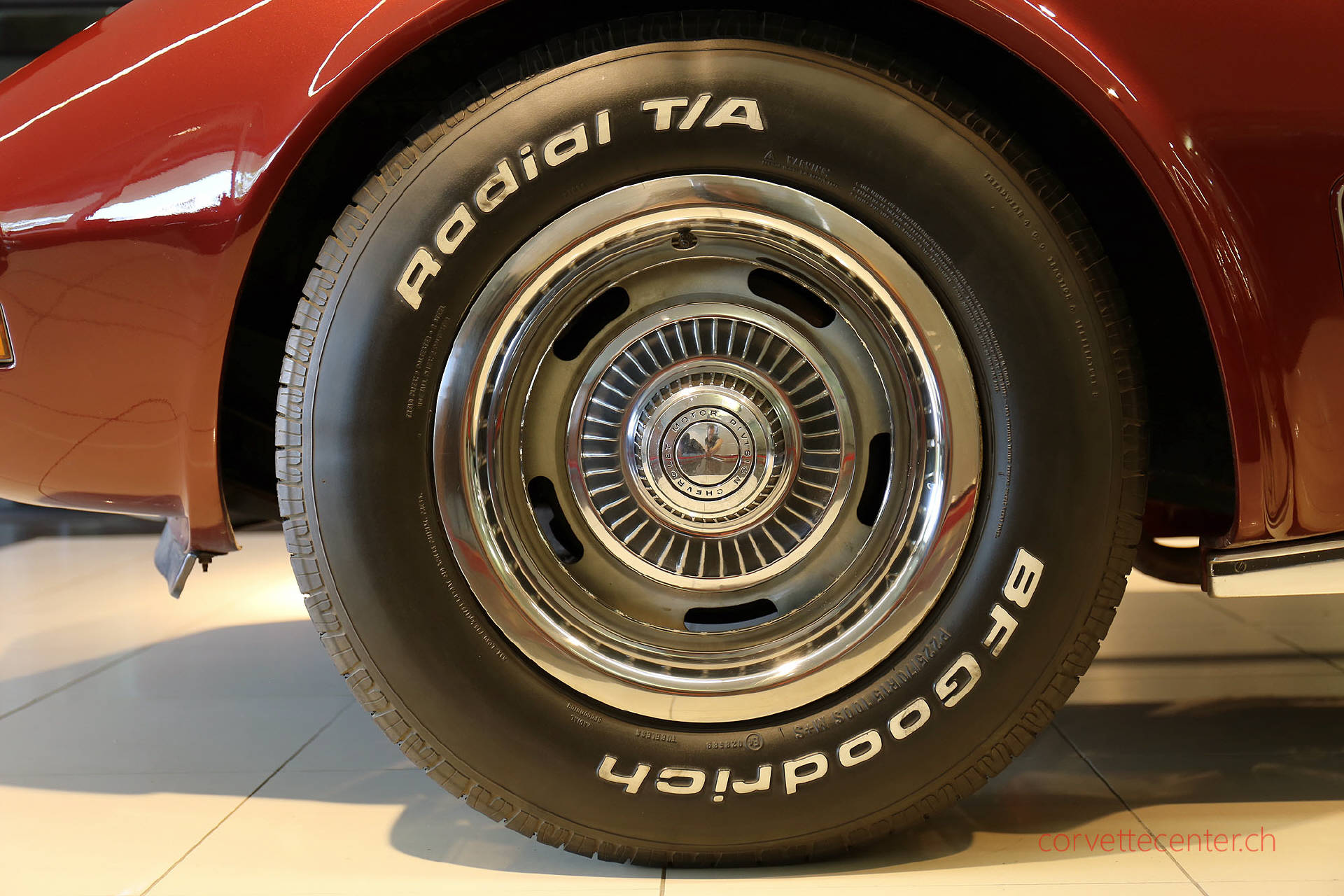 CHEVROLET Corvette C3 Targa-image-8