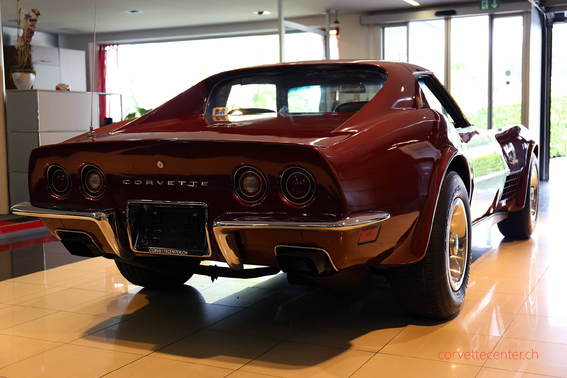 CHEVROLET Corvette C3 Targa-image-5