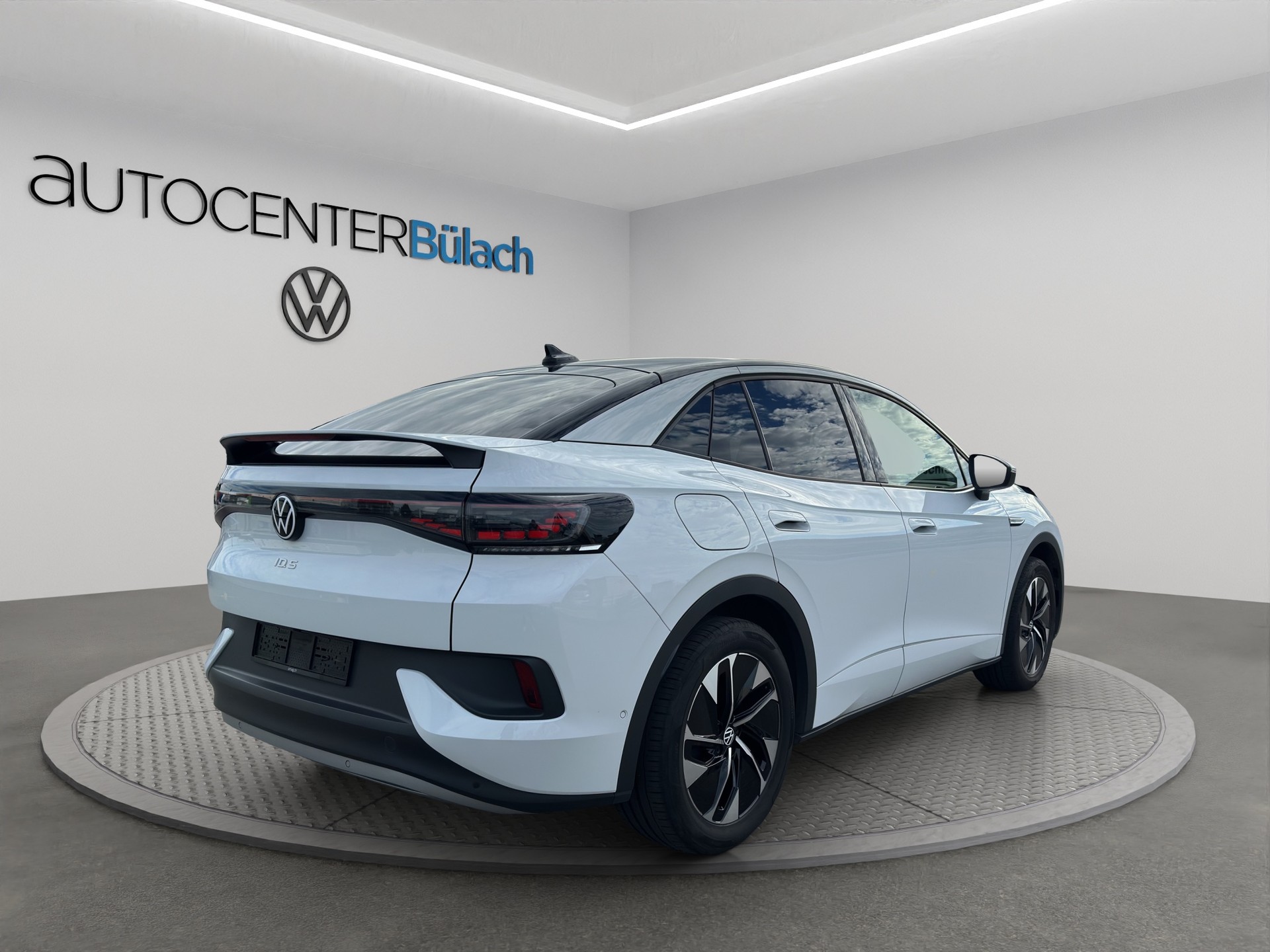 VW ID.5 Pro Performance 77 kWh-image-4
