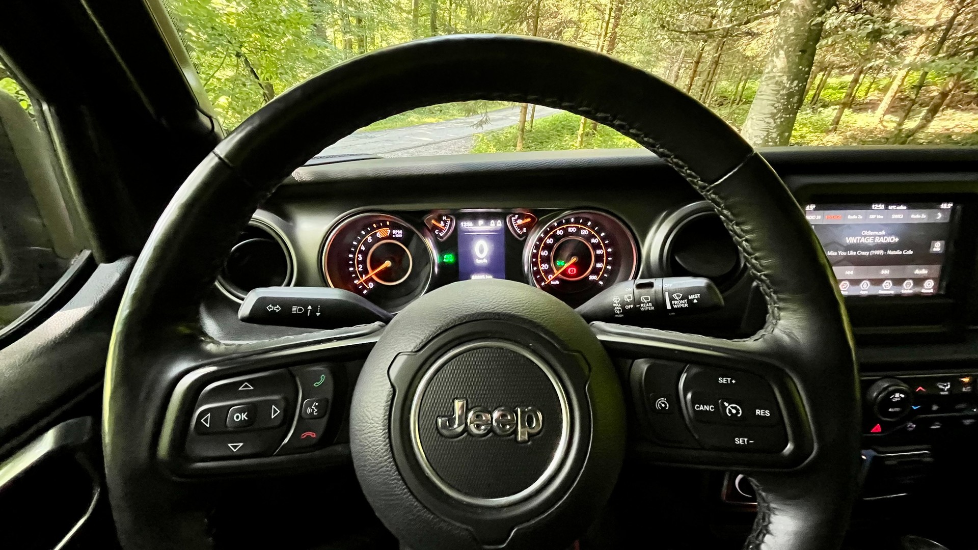 JEEP Wrangler 2.0 Sport Automatic-image-10