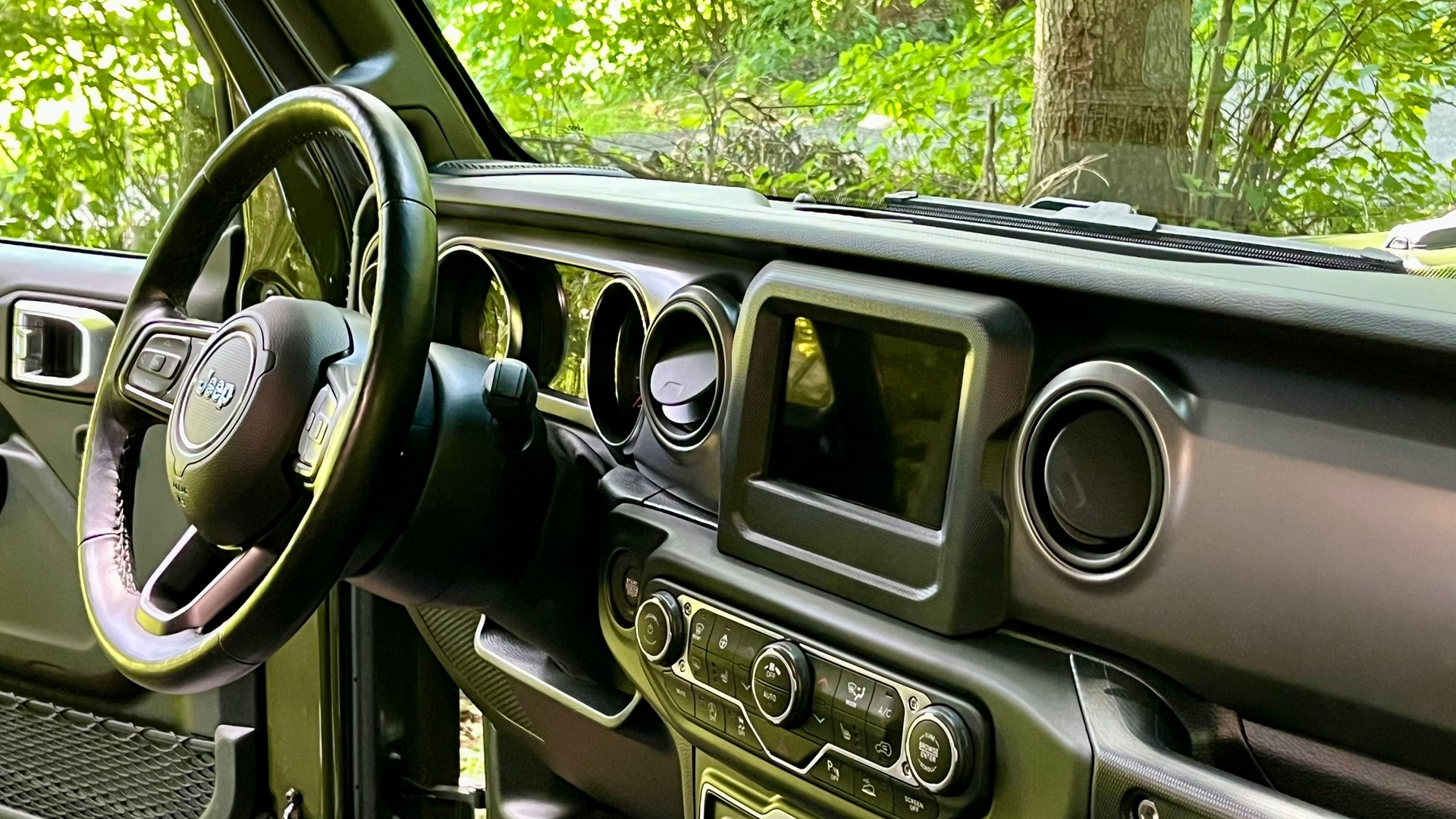 JEEP Wrangler 2.0 Sport Automatic-image-8
