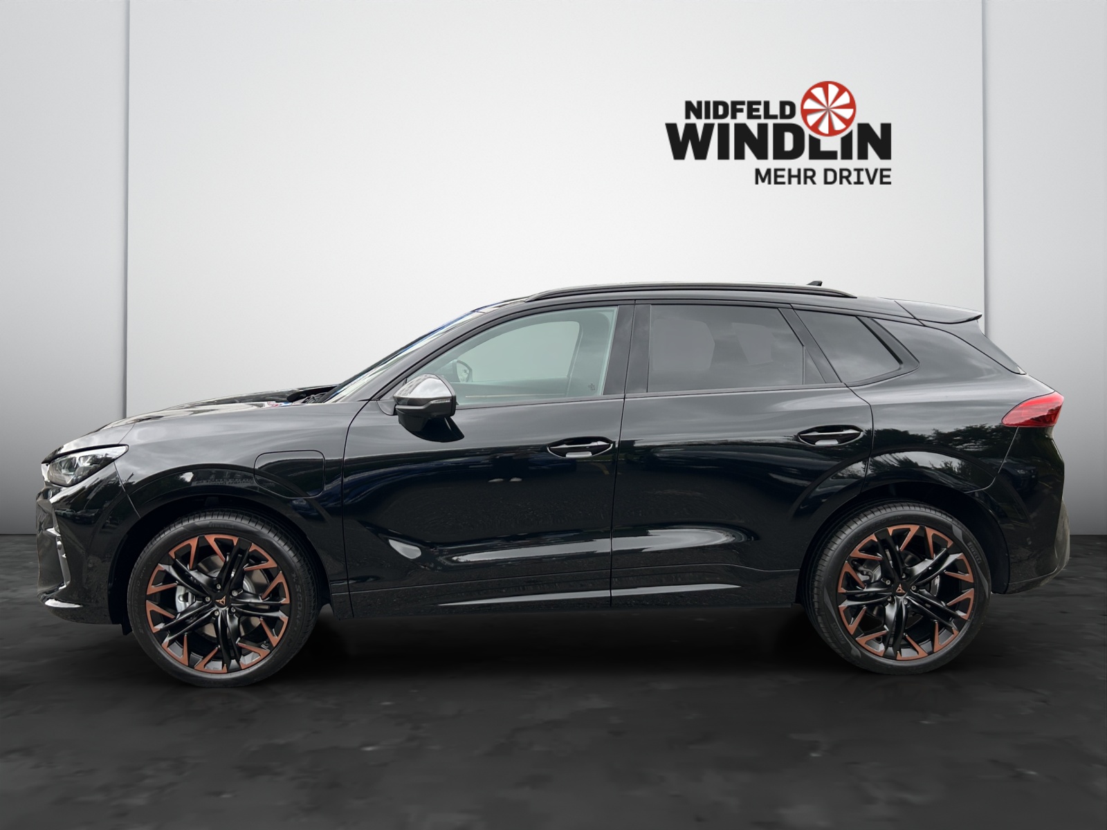CUPRA Terramar 1.5 eHybrid DSG-image-2