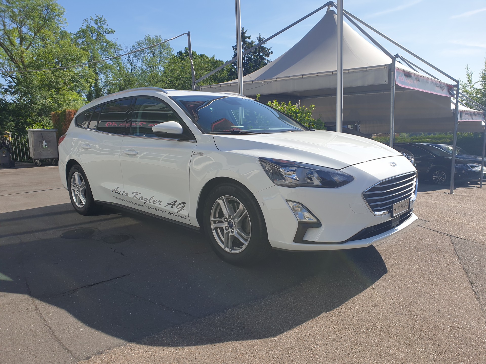 FORD Focus 1.0 SCTi Cool Connect Automatic-image-5