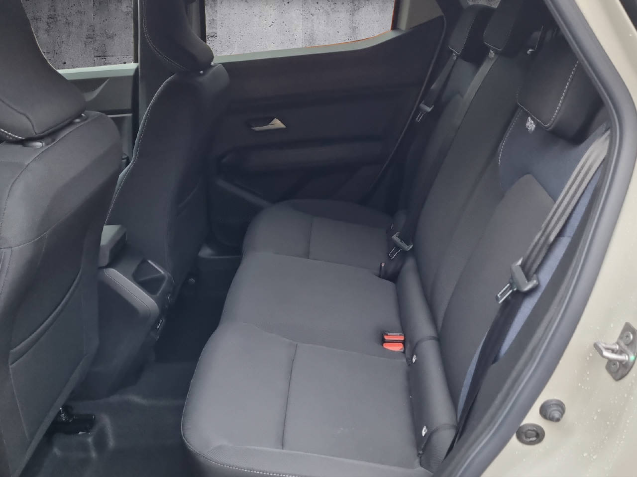 DACIA Duster journey mild hybrid 130 4x4-image-7