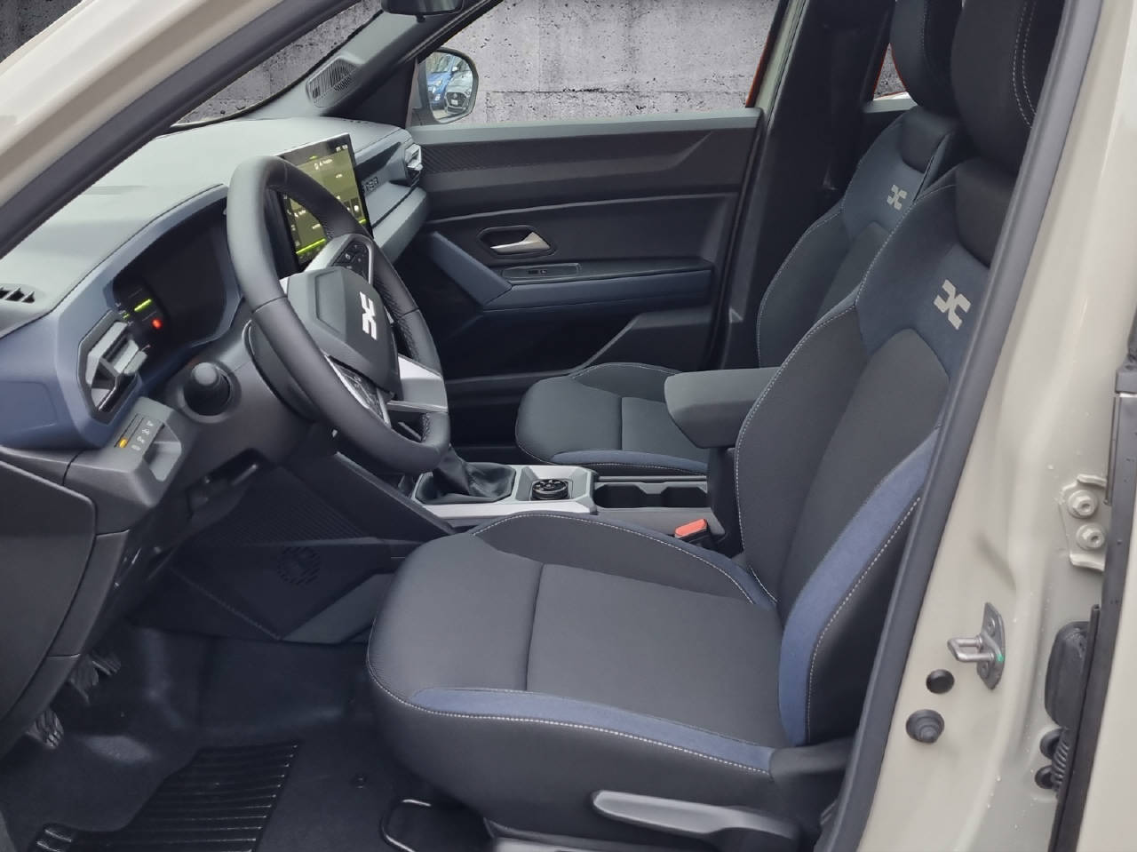 DACIA Duster journey mild hybrid 130 4x4-image-4