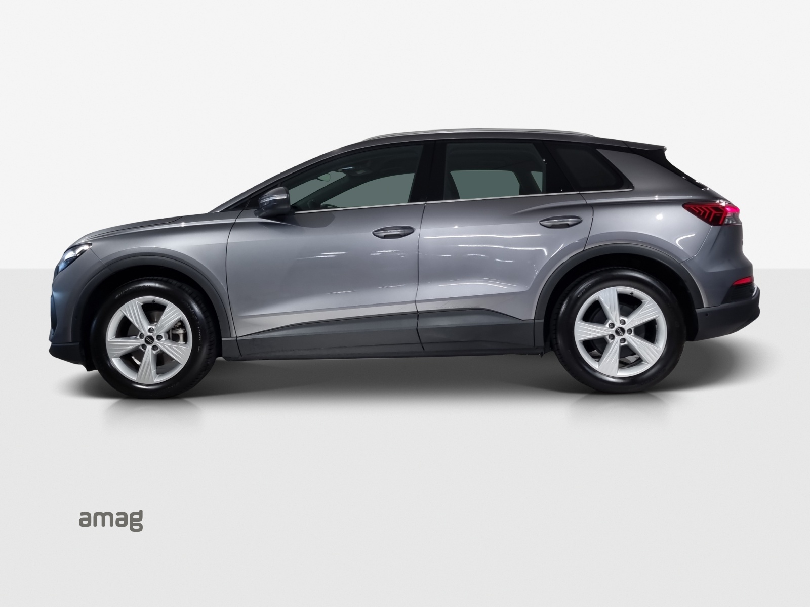 AUDI Q4 e-tron 35-image-1