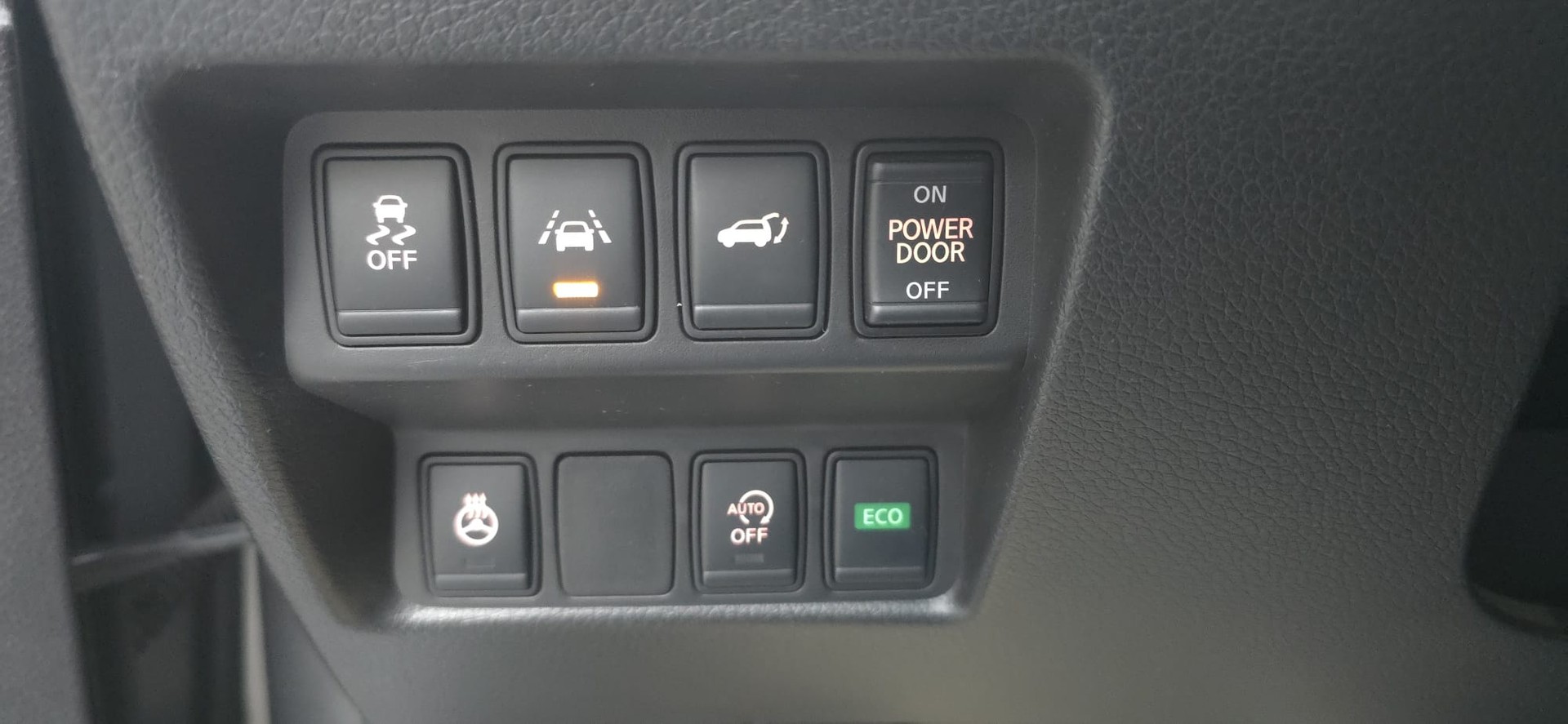 NISSAN X-Trail 2.0 dCi tekna Xtronic CVT ALL-MODE 4x4-image-9