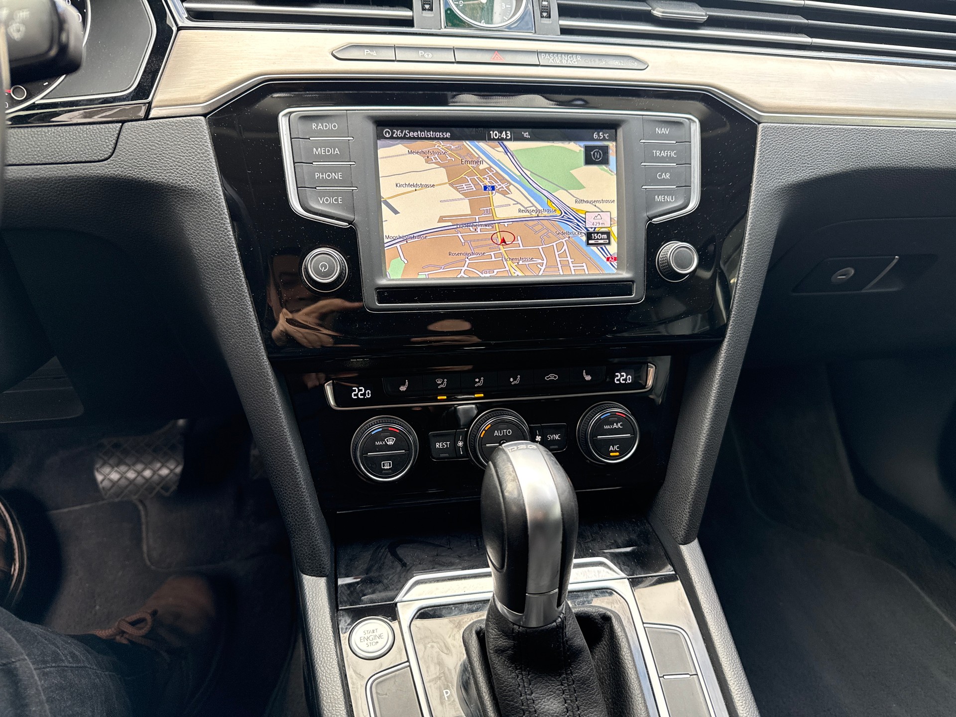 VW Passat 2.0 TDI BMT Highline DSG-image-7