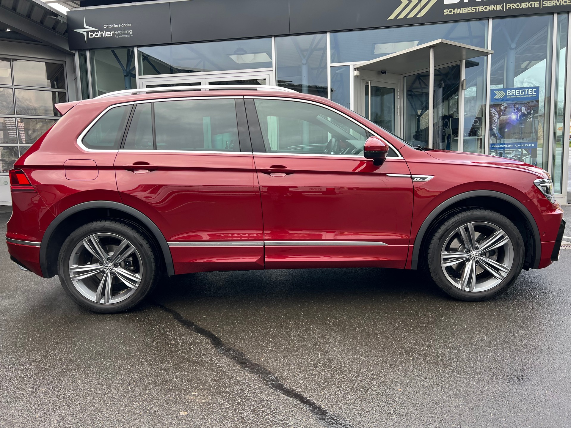VW Tiguan 2.0TSI Highline R-Line 4Motion DSG (CHF 331.70/Monat)-image-7