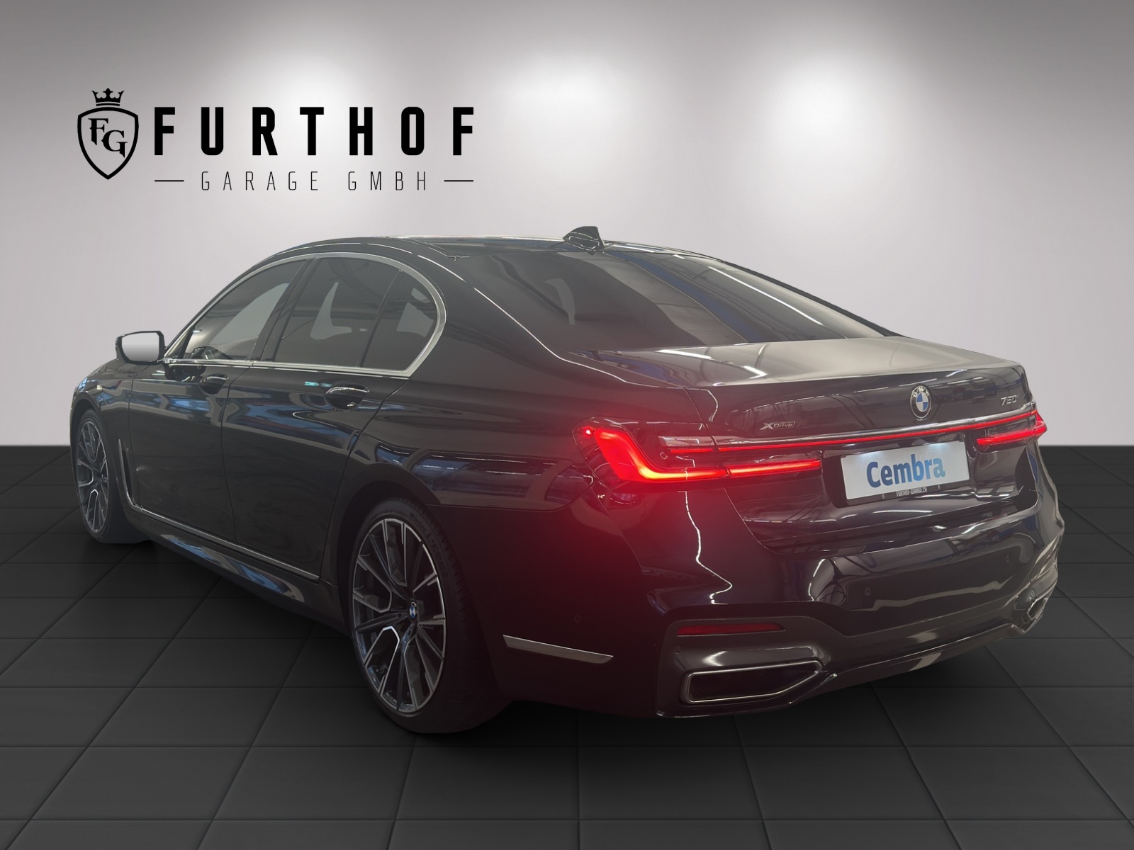 BMW 750i xDrive Steptronic-image-7