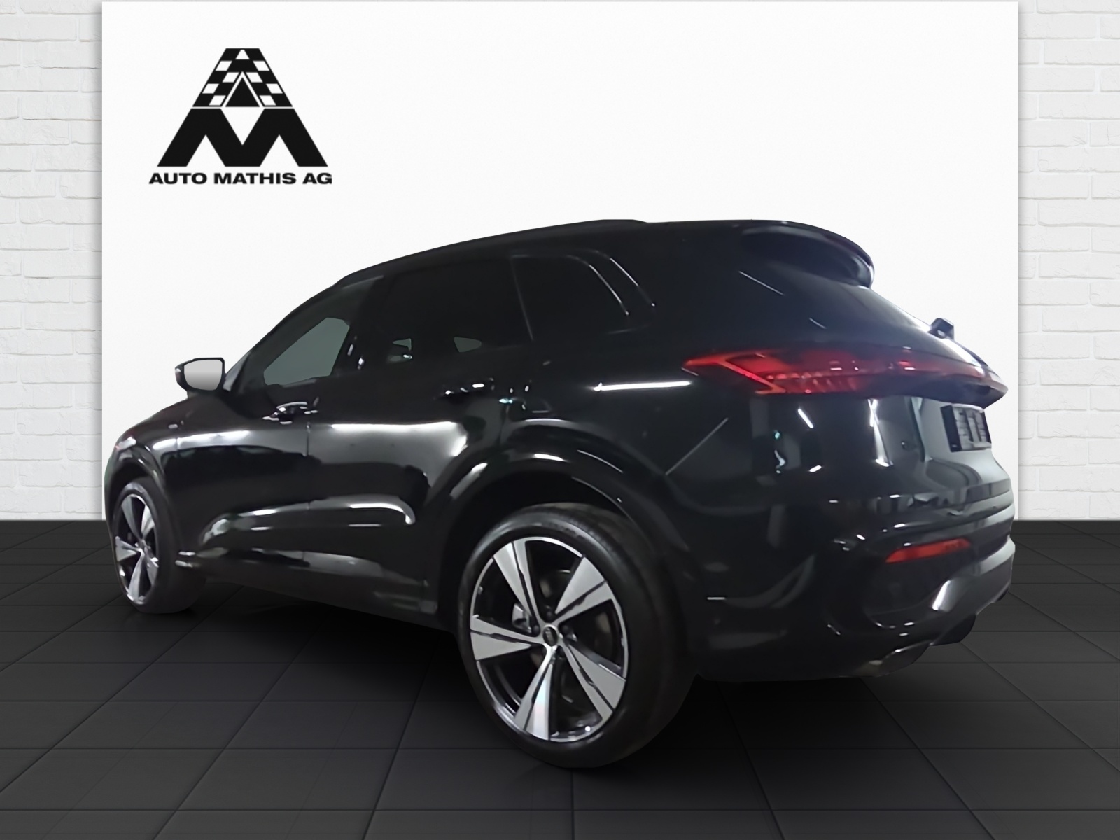AUDI Q5 e-hybrid quattro 220 kW S-tronic-image-3
